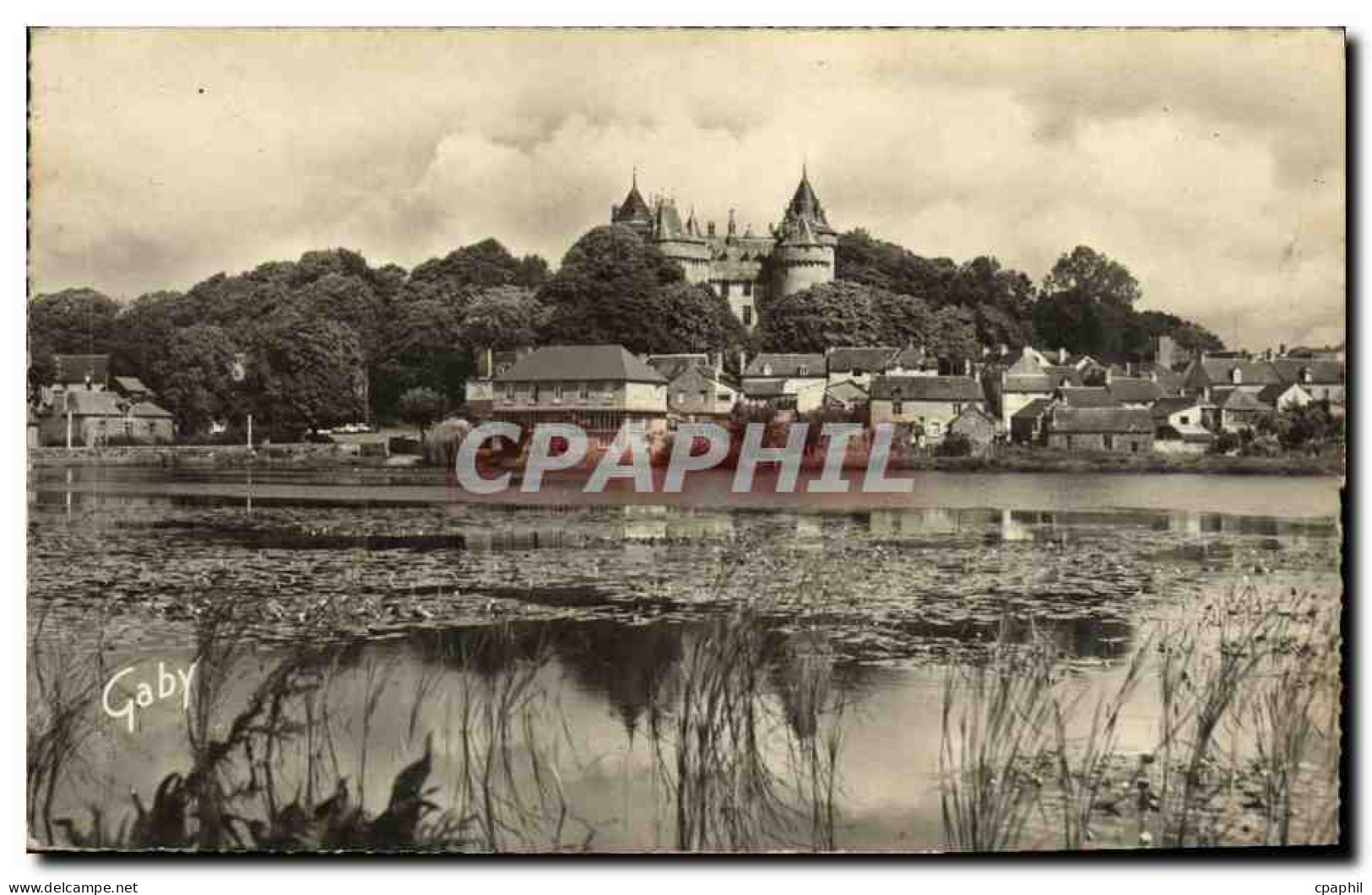 CPM Combourg Le chateau