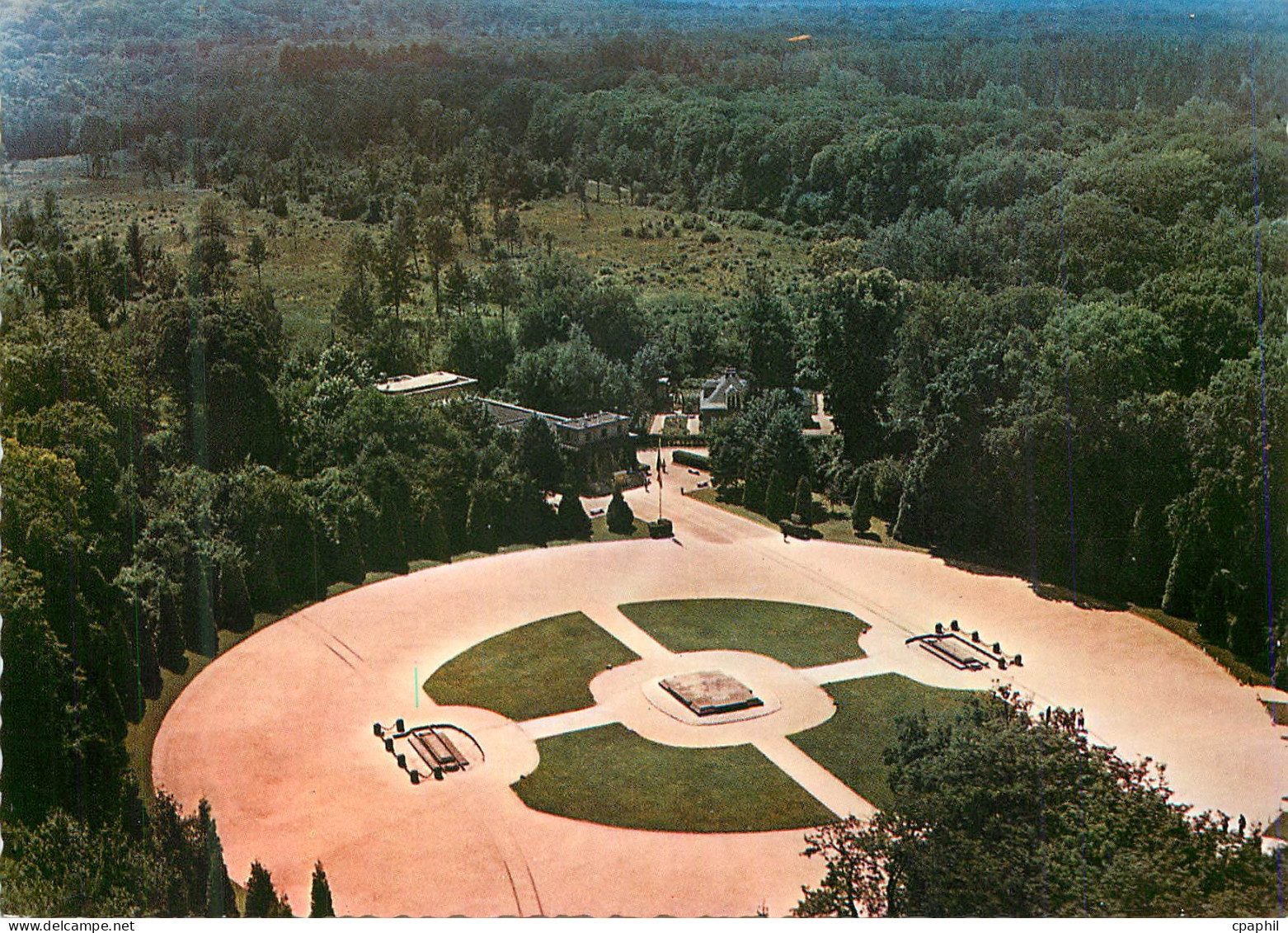 CPM Compiegne (Oise) vue aerienne de la Foret de Compiegne