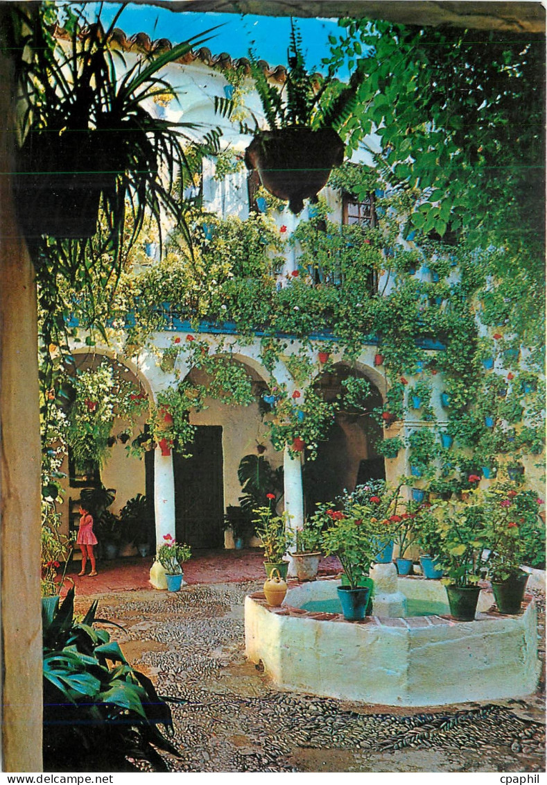CPM Cordoba Cour Typique