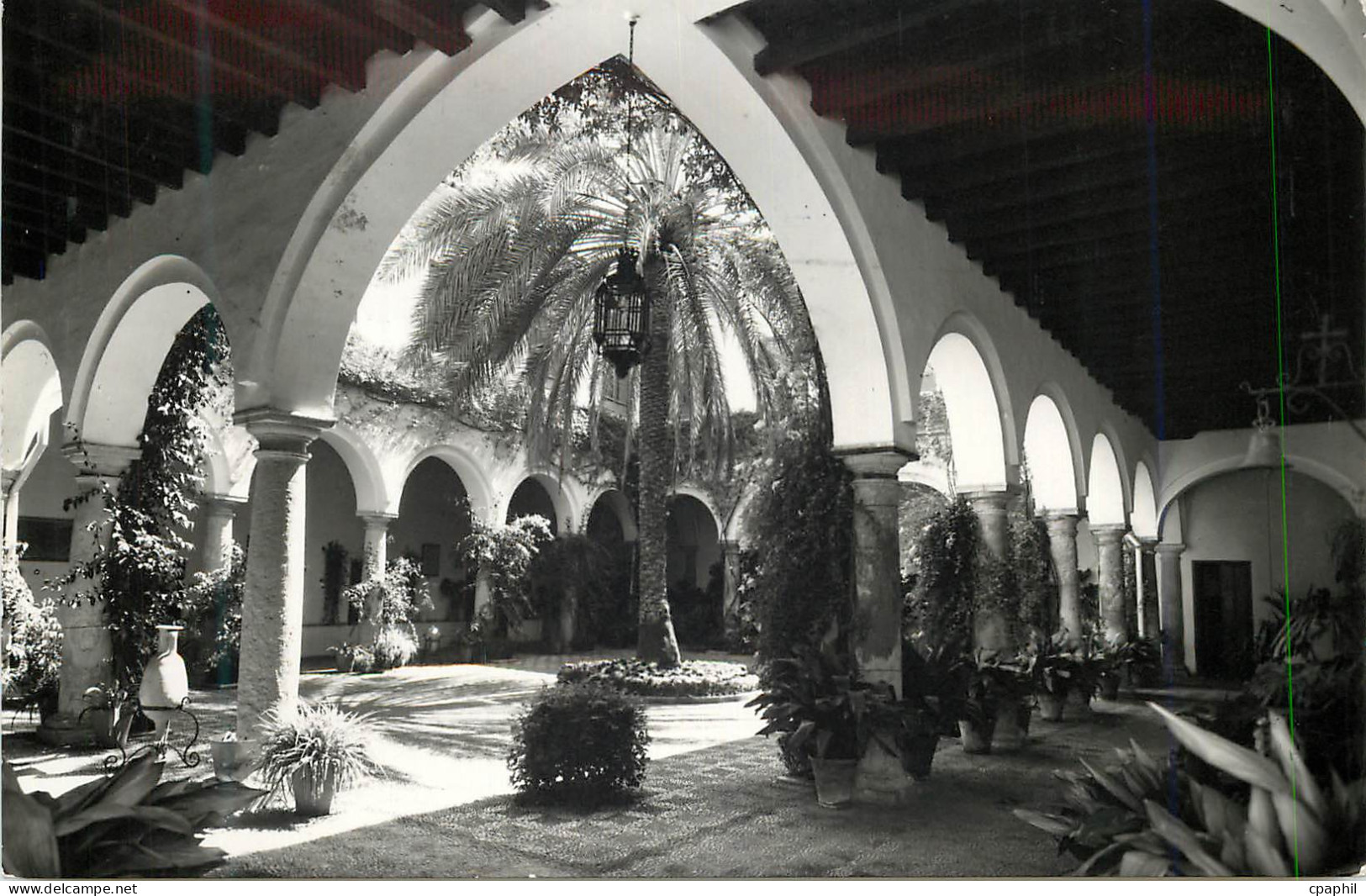CPM Cordoba Patio Palacio Marques de Viena Palais du Marquis de Viena Cour Edic Delfor Zaragoza Prohibida la reproduccio