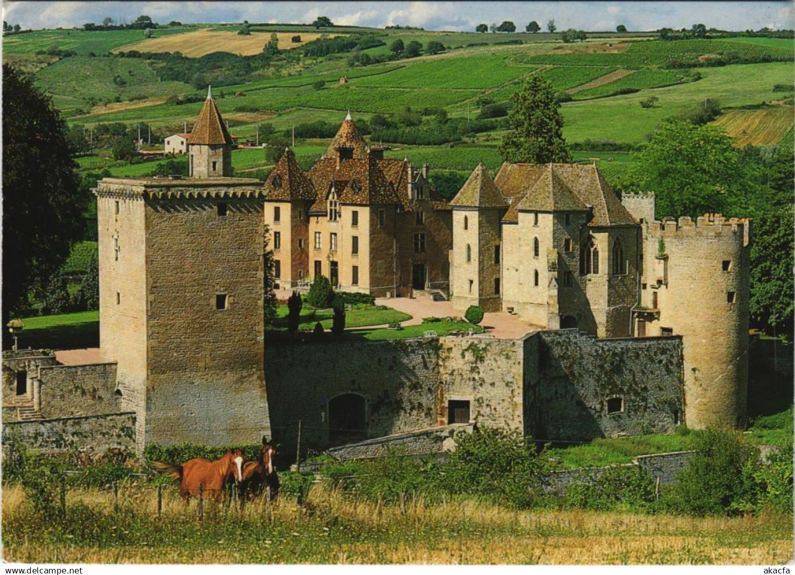 CPM COUCHES-en-BOURGOGNE Chateau de Marguerite de Bourgogne (1169949)