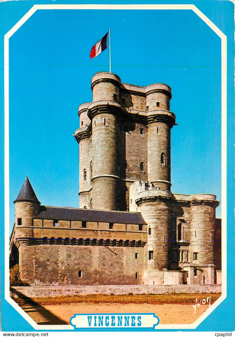 CPM Couleurs et Lumiere de France Vincennes (Val de Marne) Le Chateau de Vincennes