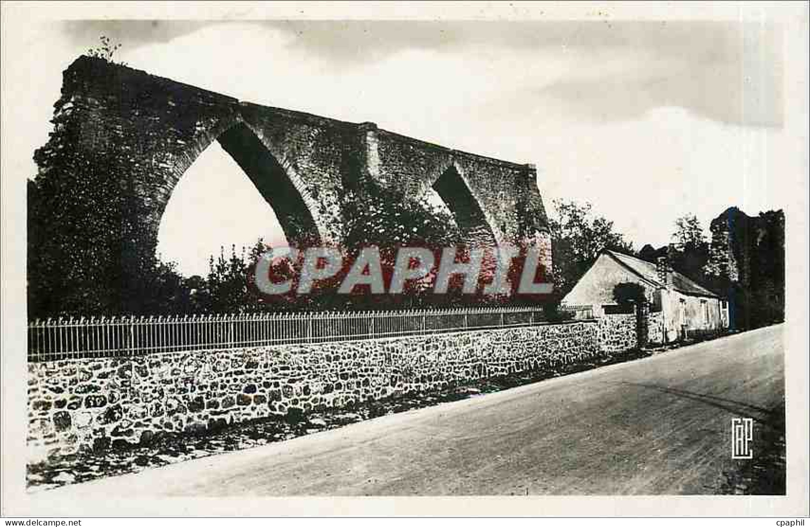 CPM Coutances - L'ancien Aqueduc romain