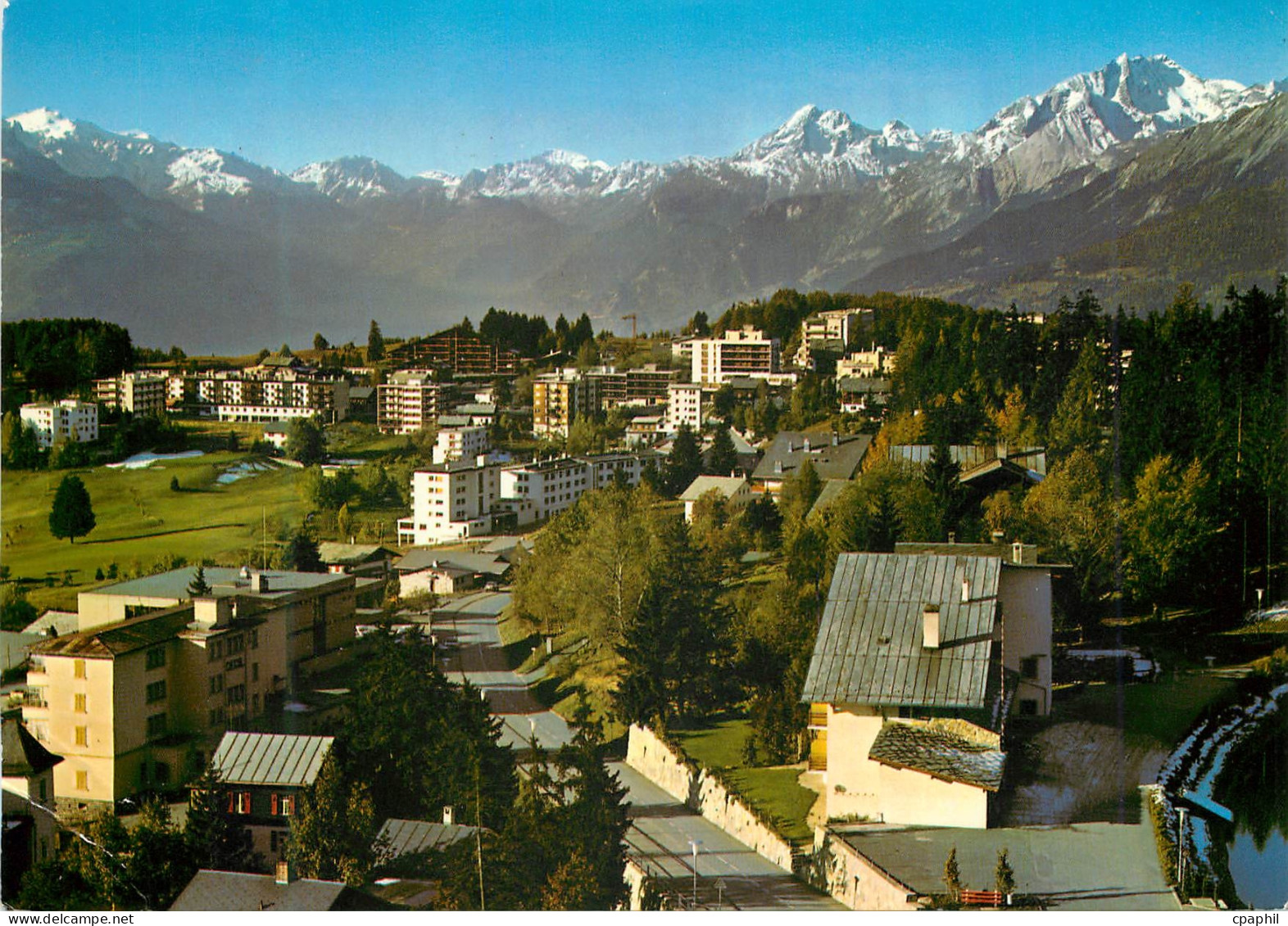 CPM Crans Montana alt m Vue vers le massif du Mt Blanche