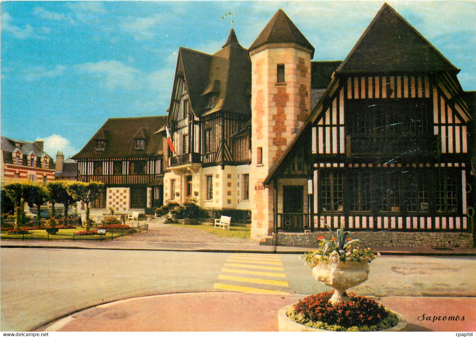 CPM Deauville La Maine