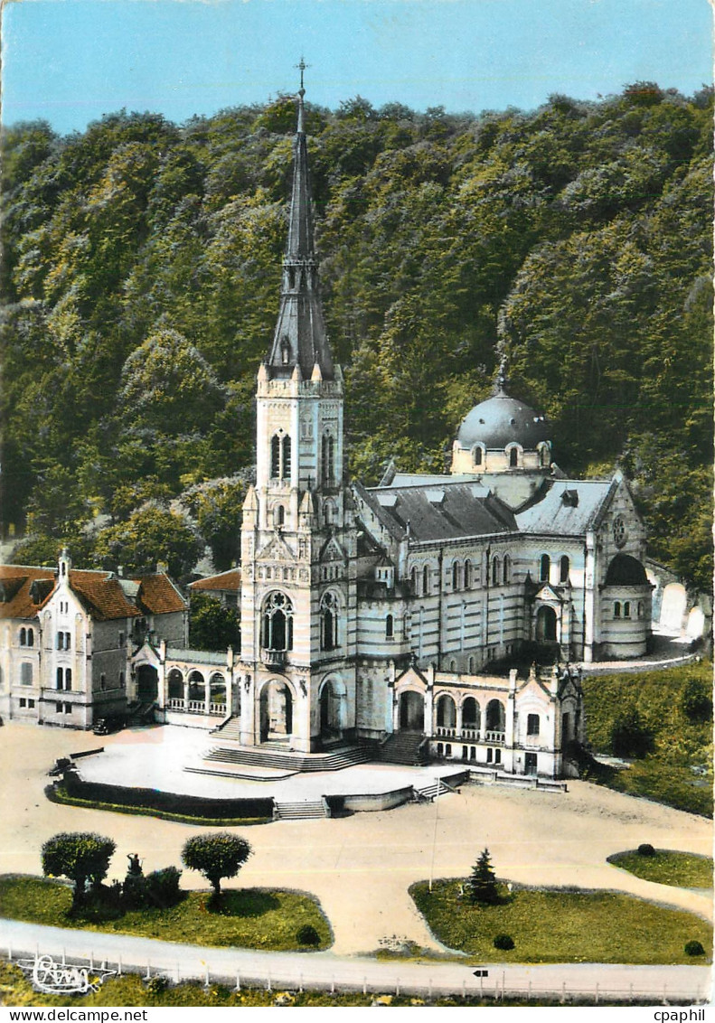 CPM Domremy la Pucelle Vosges Basilique Nationale de Sainte Jeanne d'Arc Vue aerienne