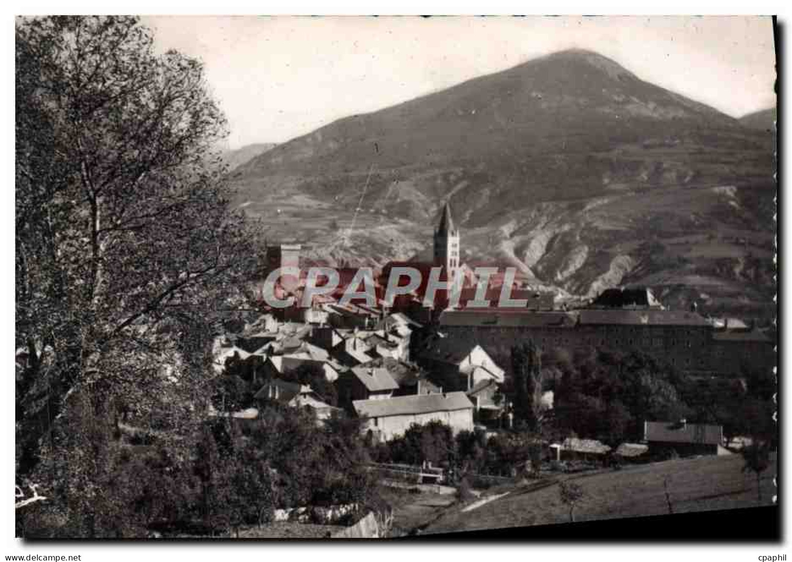 CPM Embrun Vue Generale