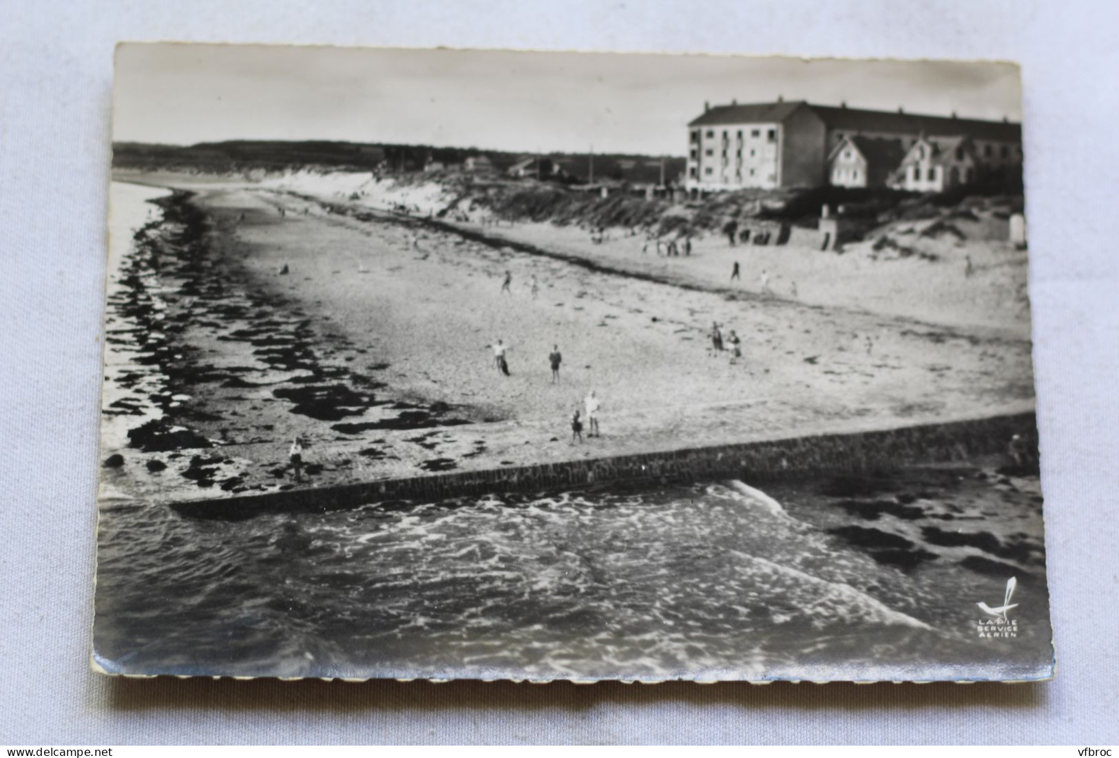 Cpm, en avion au dessus de Barneville plage, vue générale, Manche 50