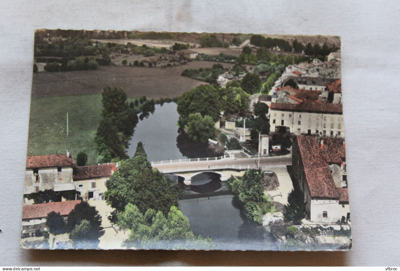 Cpm, en avion au dessus de Pont de Vaux, pont des Cordeliers sur la Reyssouze, Ain 01