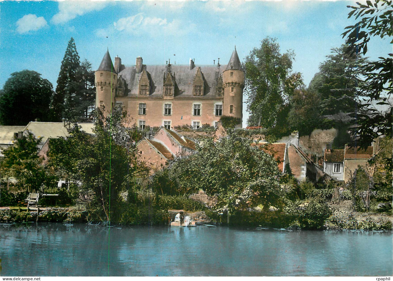 CPM En Touraine Les Chateaux de la Loire Montresor Le Chateau