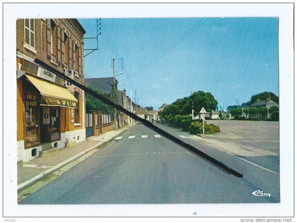 CPM  - Feuquieres en Vimeu  - La Place