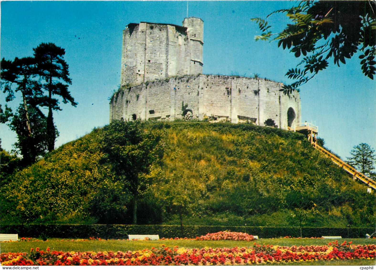 CPM Gisors le Chateau