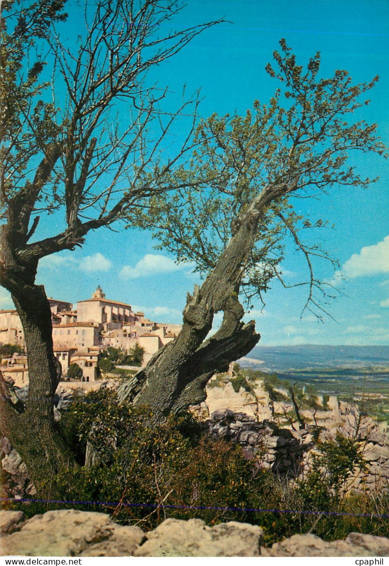 CPM Gordes Vaucluse Altitude 373 Metres Paysages de France