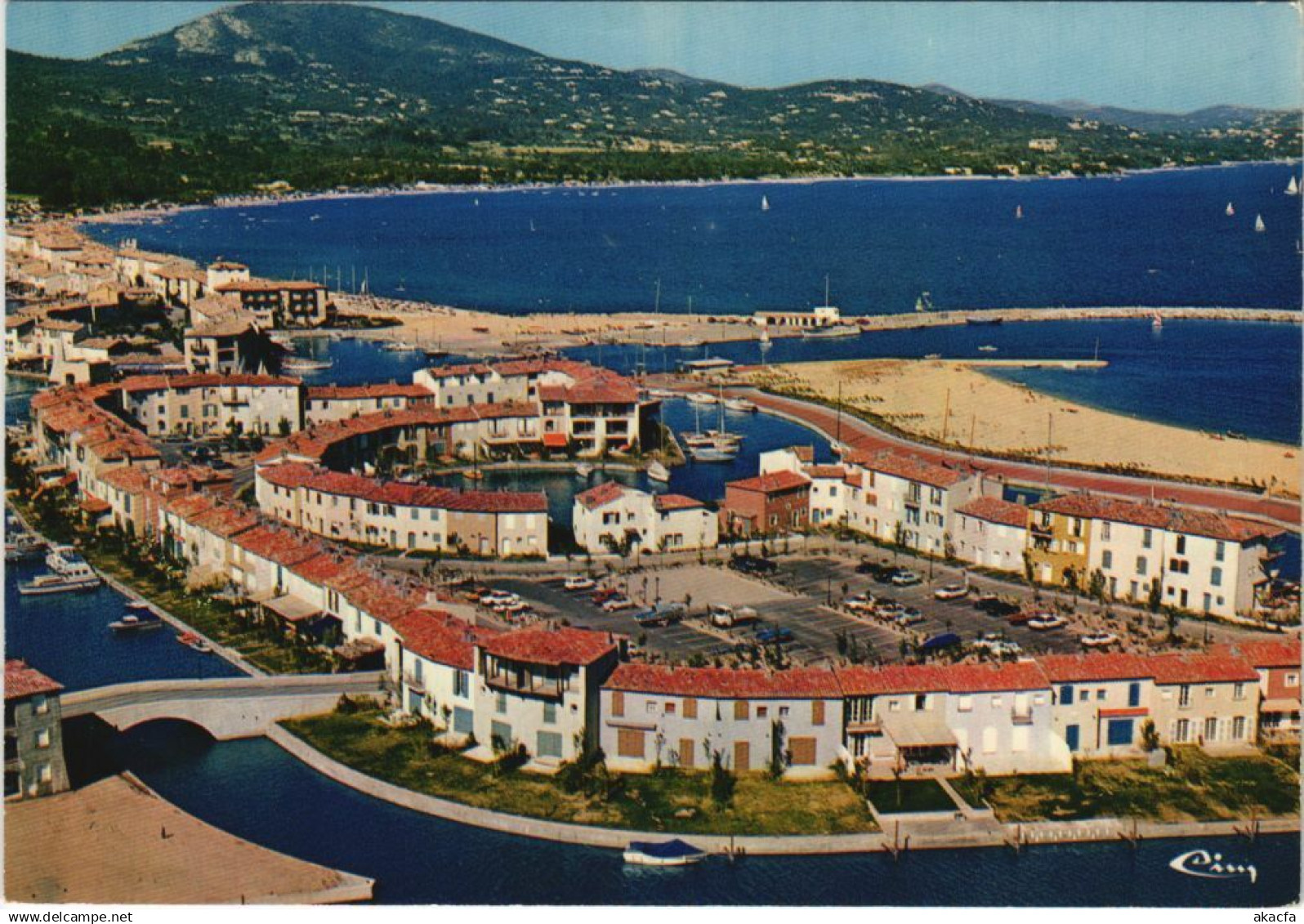 CPM GRIMAUD PORT-GRIMAUD - Vue Panoramique Aerienne (1113498)