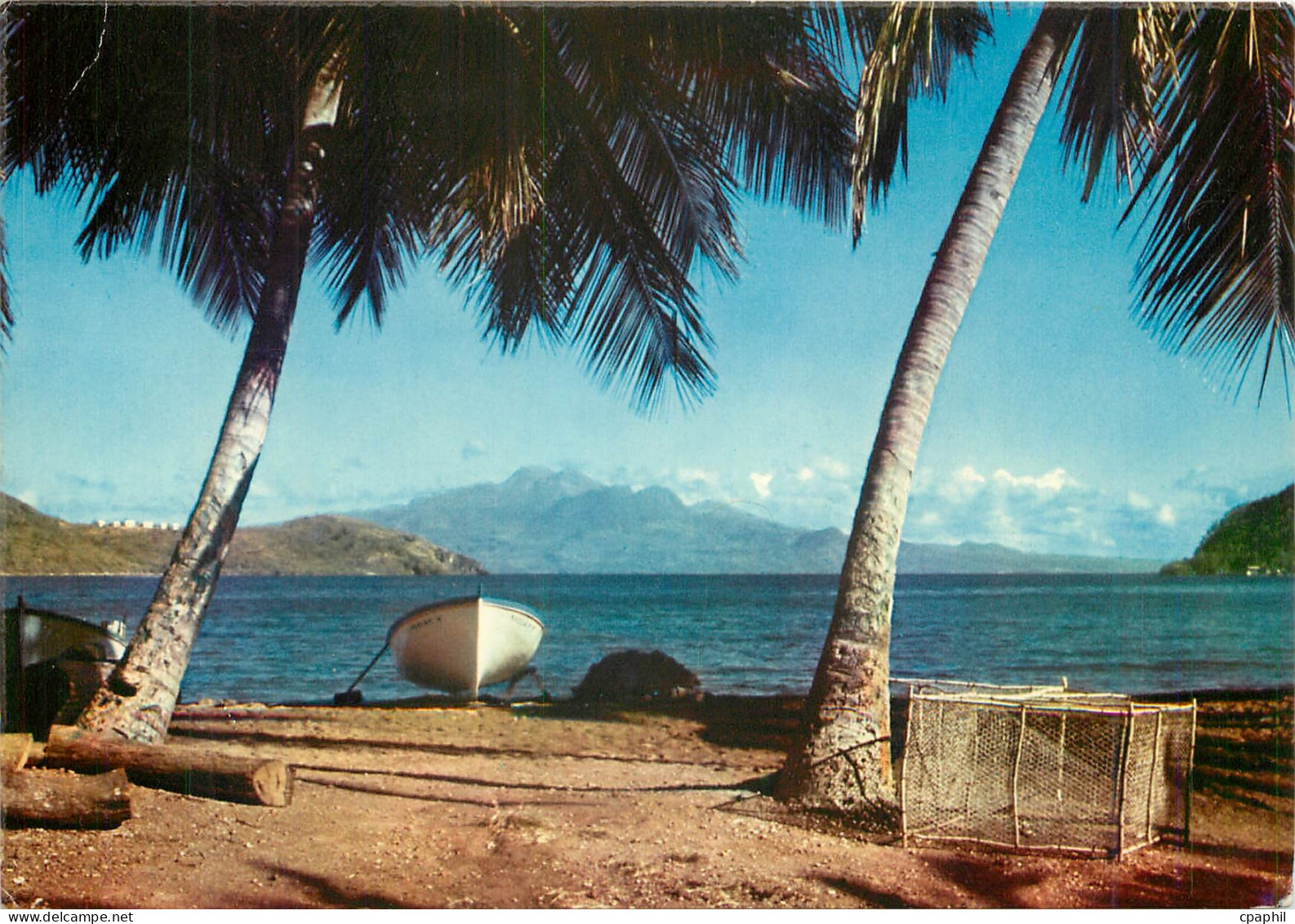 CPM Guadeloupe Basse Terre et la Soutriere vues des Saintes