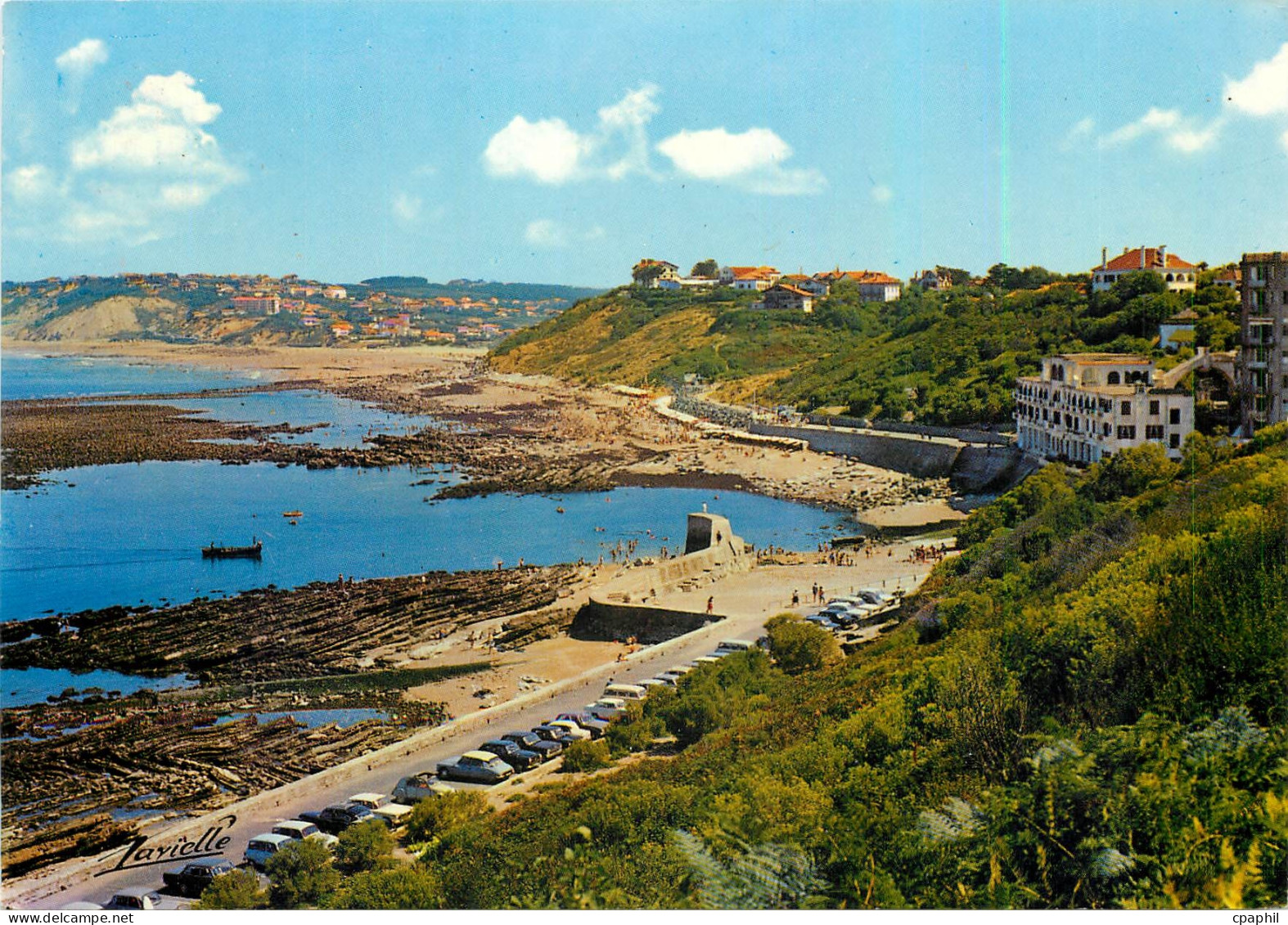 CPM Guethary Vue generale de la plage a maree basse Au fond Bidart