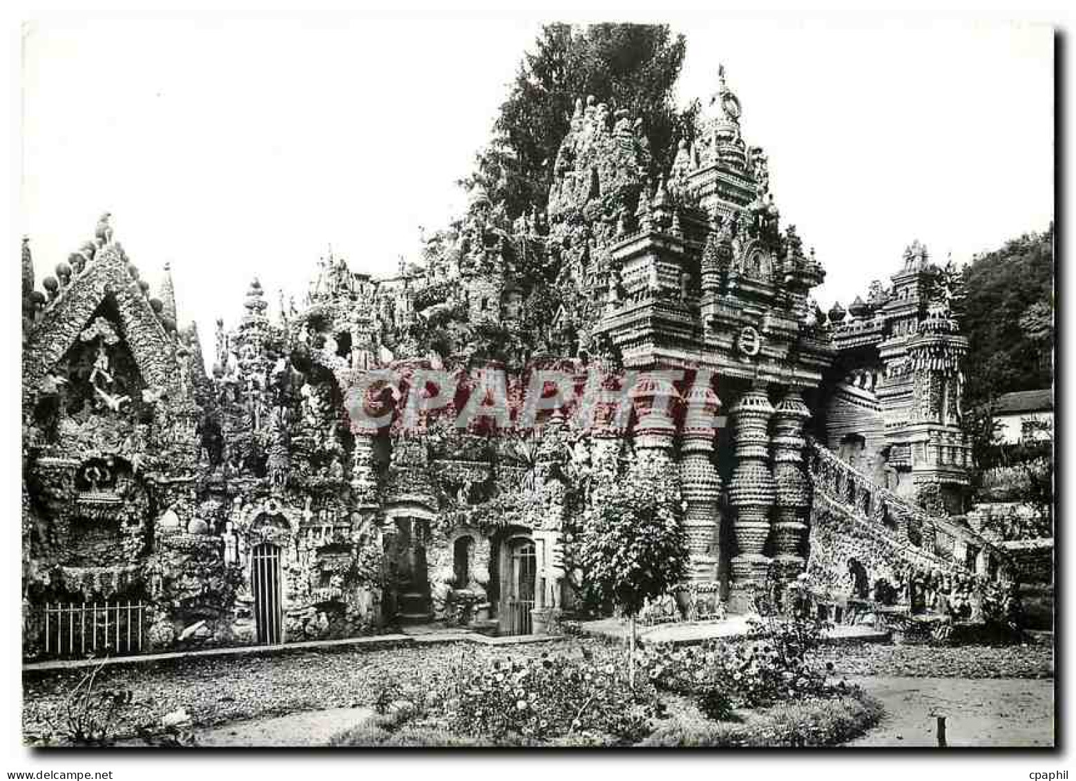 CPM Hauterives Drome Le Palais Ideal Travail d'un seul homme Vue generale