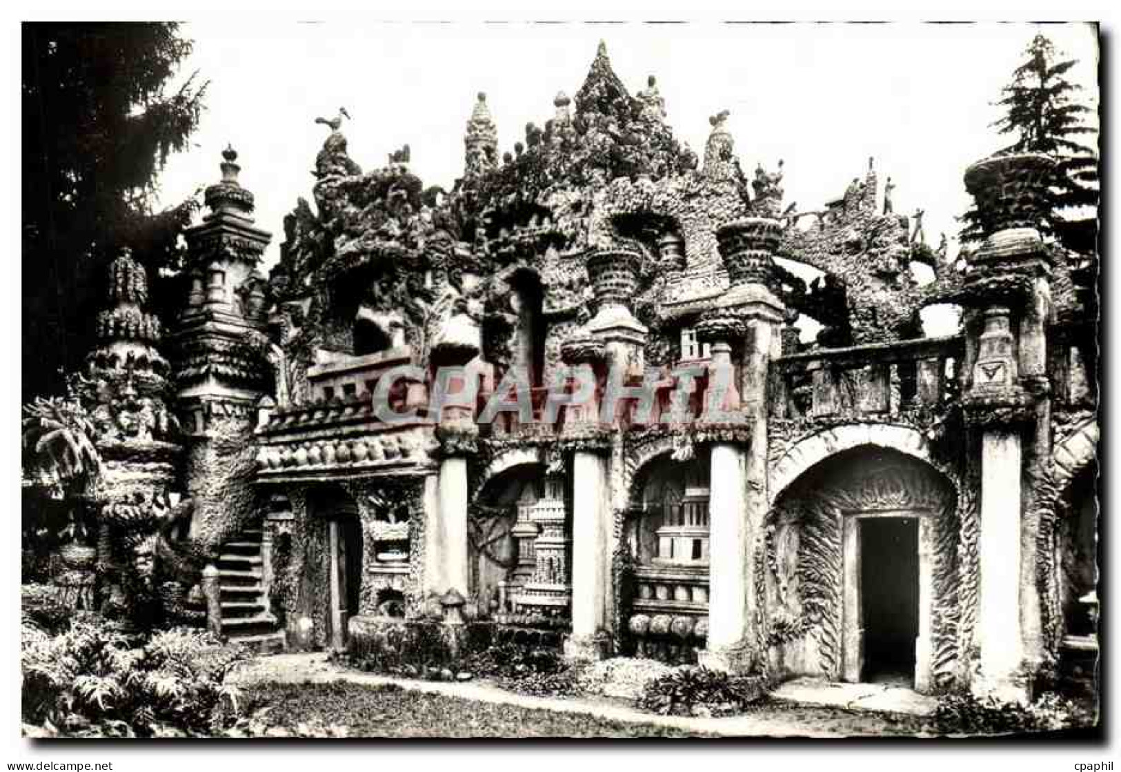 CPM Hauterives Le Palais Ideal