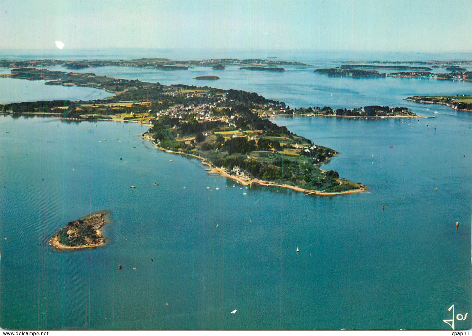 CPM Ile aux Moines La Bretagne en Couleurs Vue Generale de l'Ile