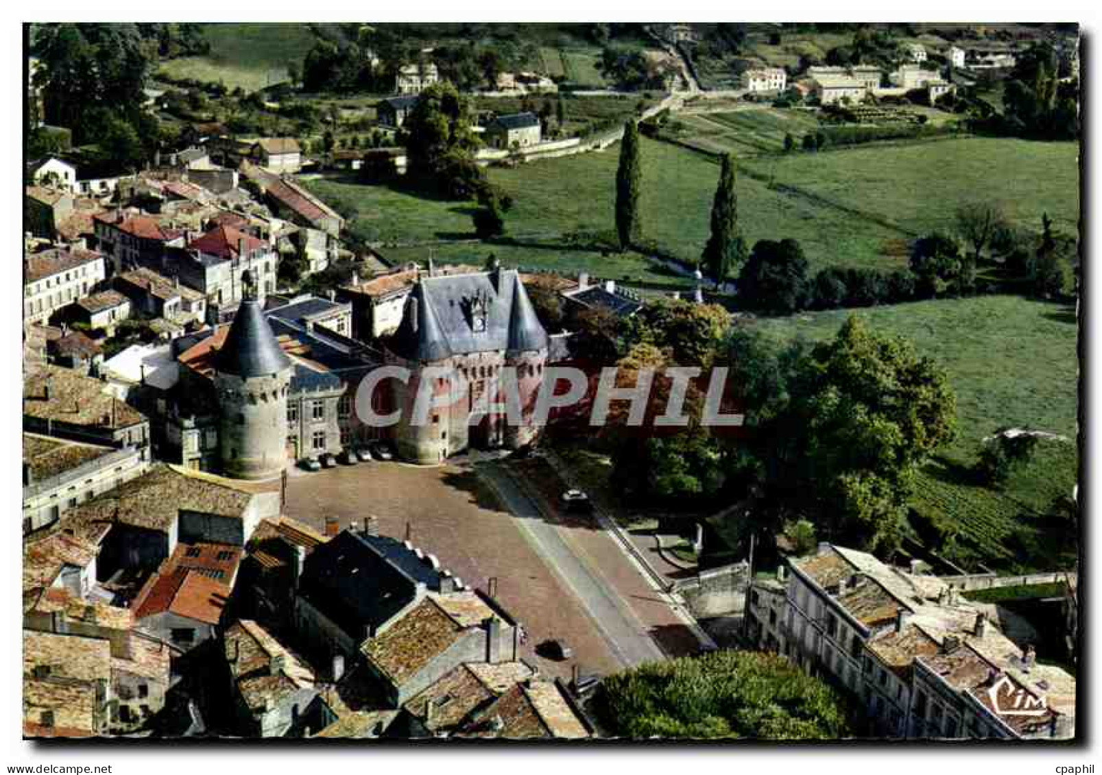CPM Jonzac Ch Mar Vue aerienne Le Chateau