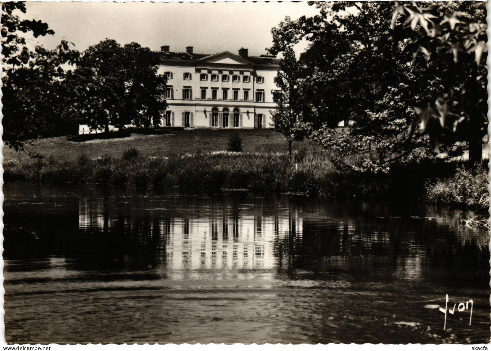 CPM Jouy-en-Josas Le Chateau FRANCE (1452661)