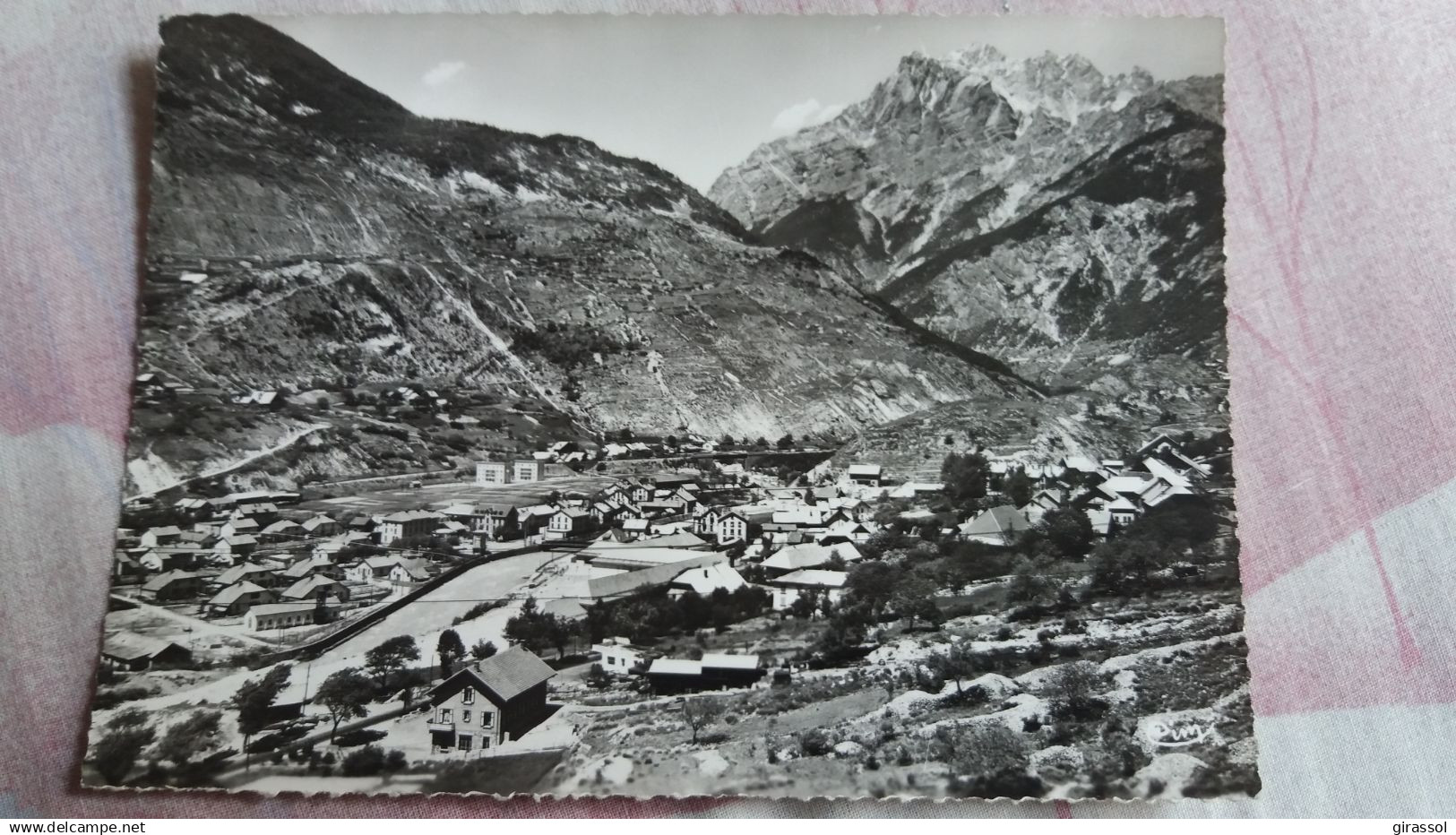 CPM L ARGENTIERE LA BESSE  HAUTES ALPES 05  ALT 984 M VUE GENERALE LESZ VIGNEAUX TETE D AMONT PIC DE MONTBRISON CIME DE