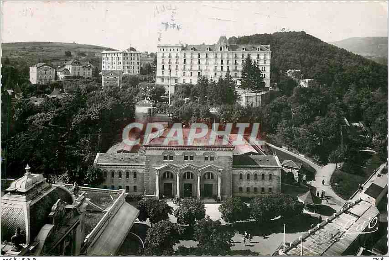 CPM L'Auvergne Chatel Guyon Etablissement Thermal Hotels et Mont Chalusset