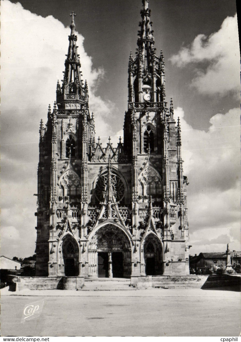 CPM L'Epine Basilique Notre Dame De L'Epine