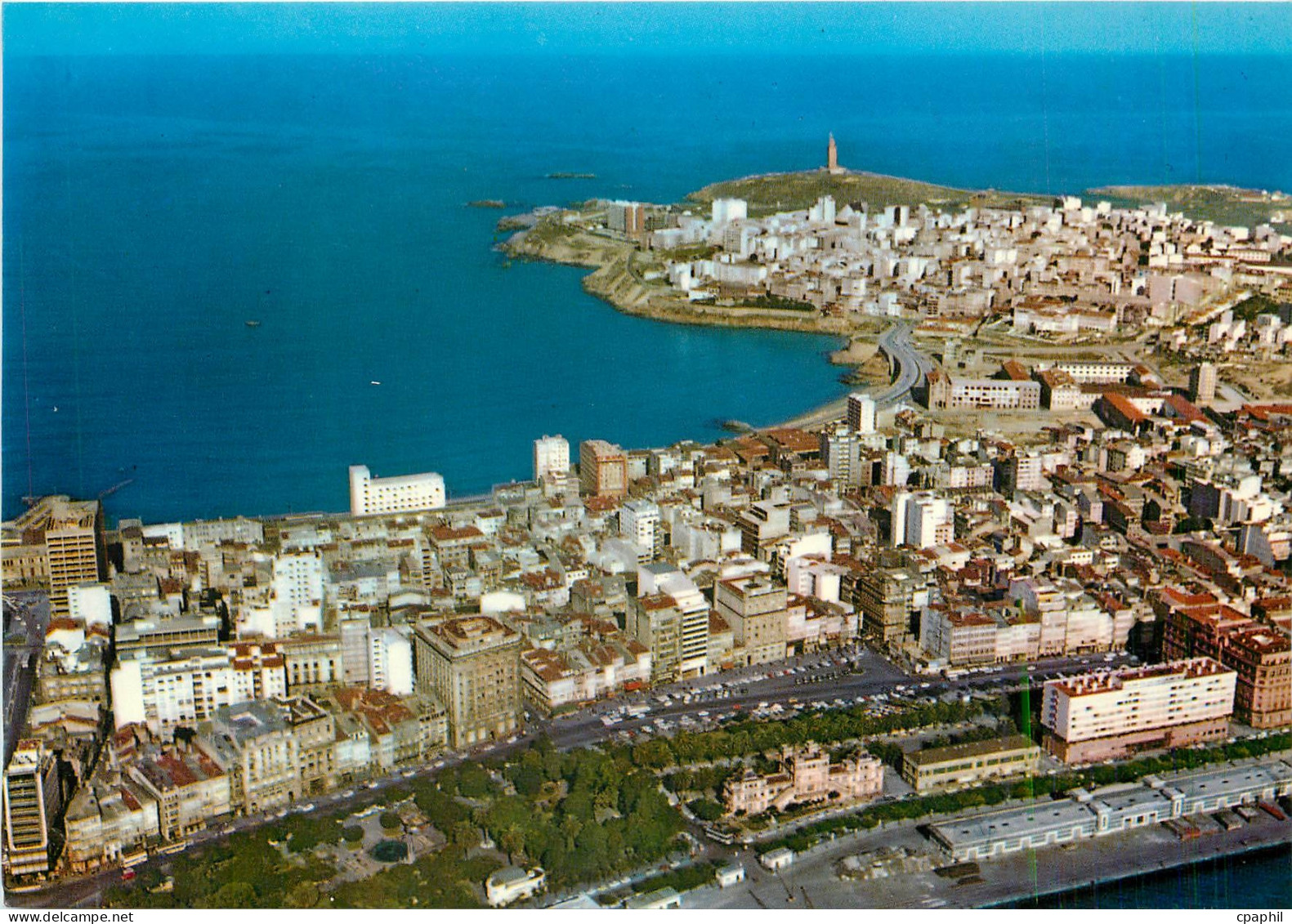 CPM La Coruna Les Jardins Mendez Nunez Vue aerienne