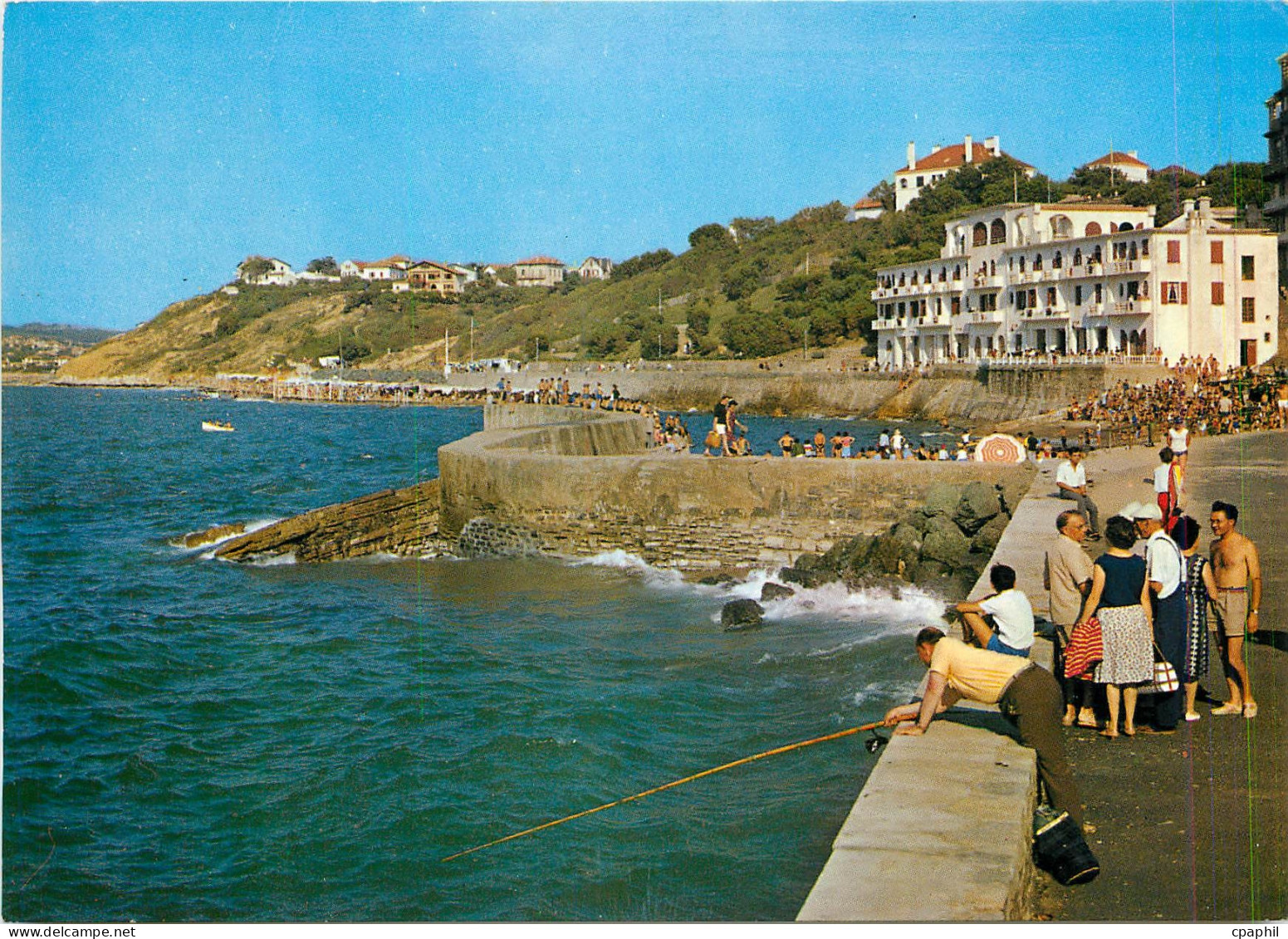 CPM La Cote Basque Guethary La plage et le Casino Peche