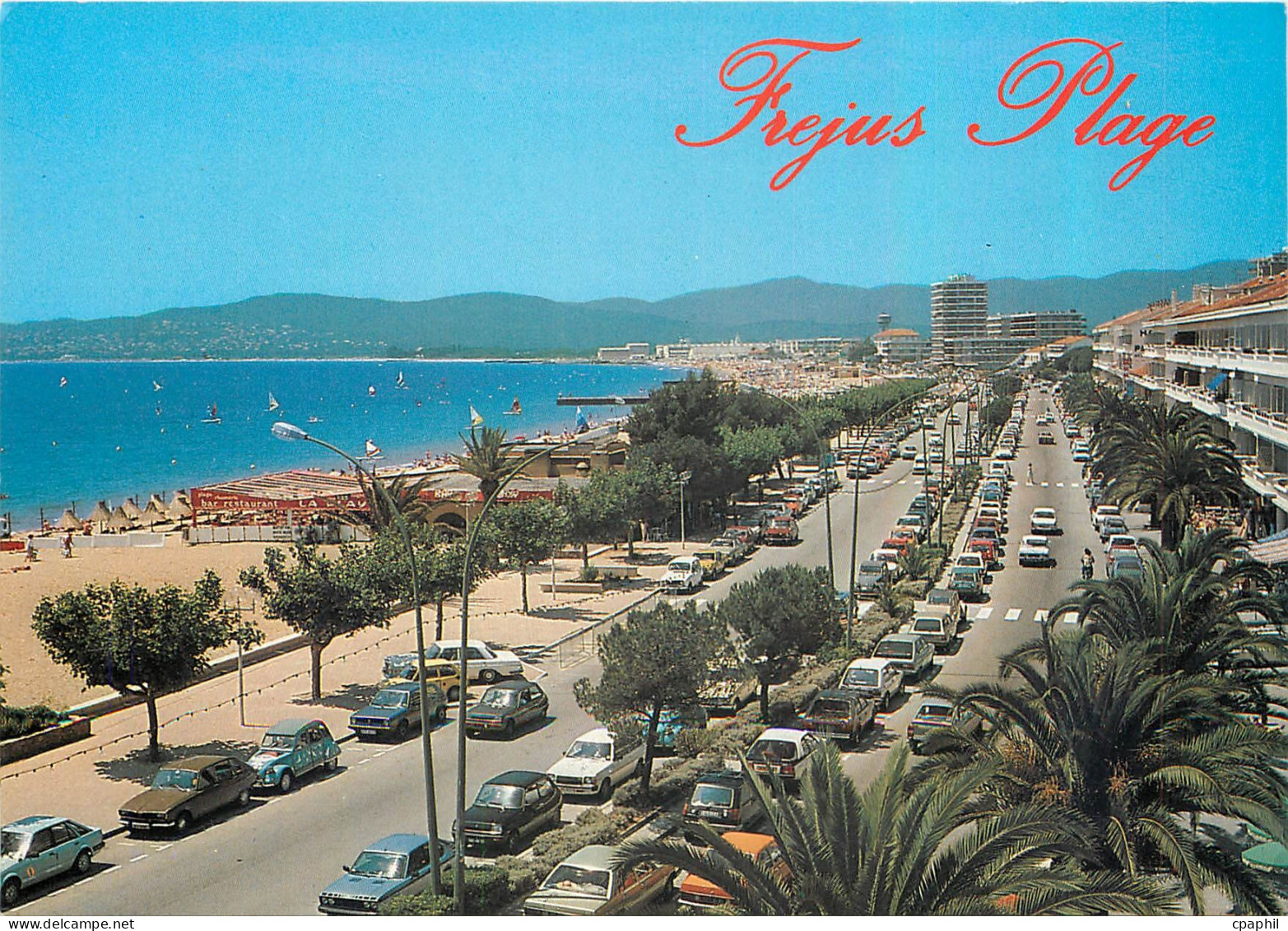 CPM La Cote d'Azur inoubliable Frejus vue generale de Frejus Plage