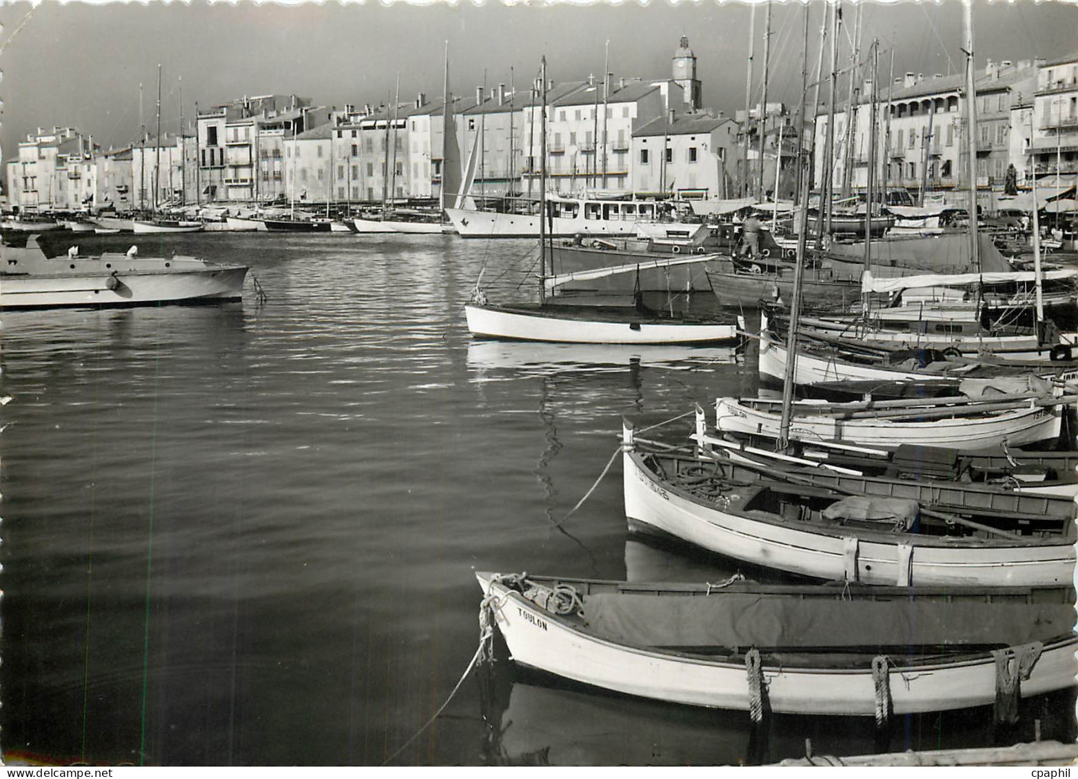 CPM La Cote des Maures Saint Tropez Le Port Bateaux