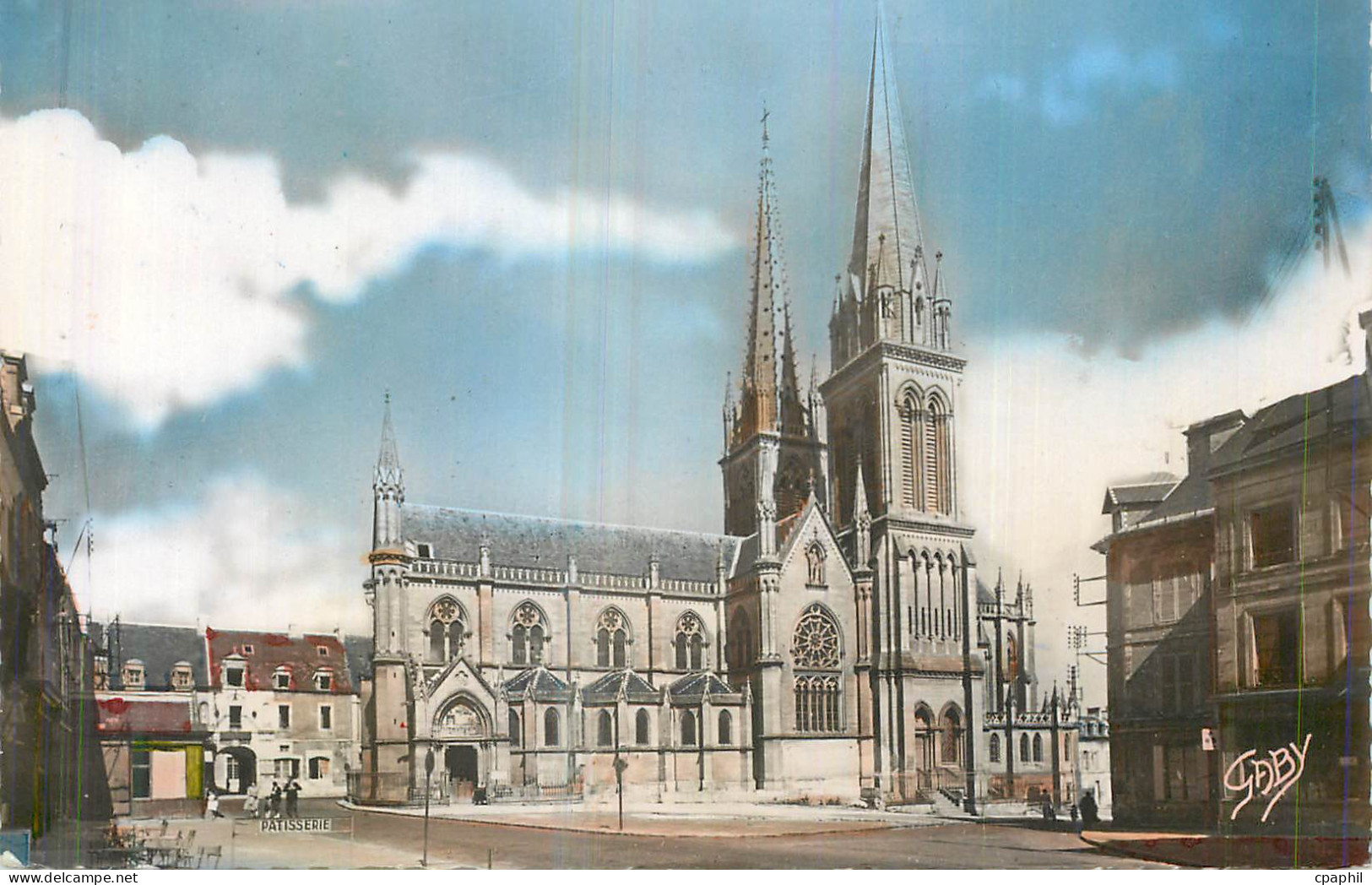 CPM La Delivrande (Calvados) La Basilique