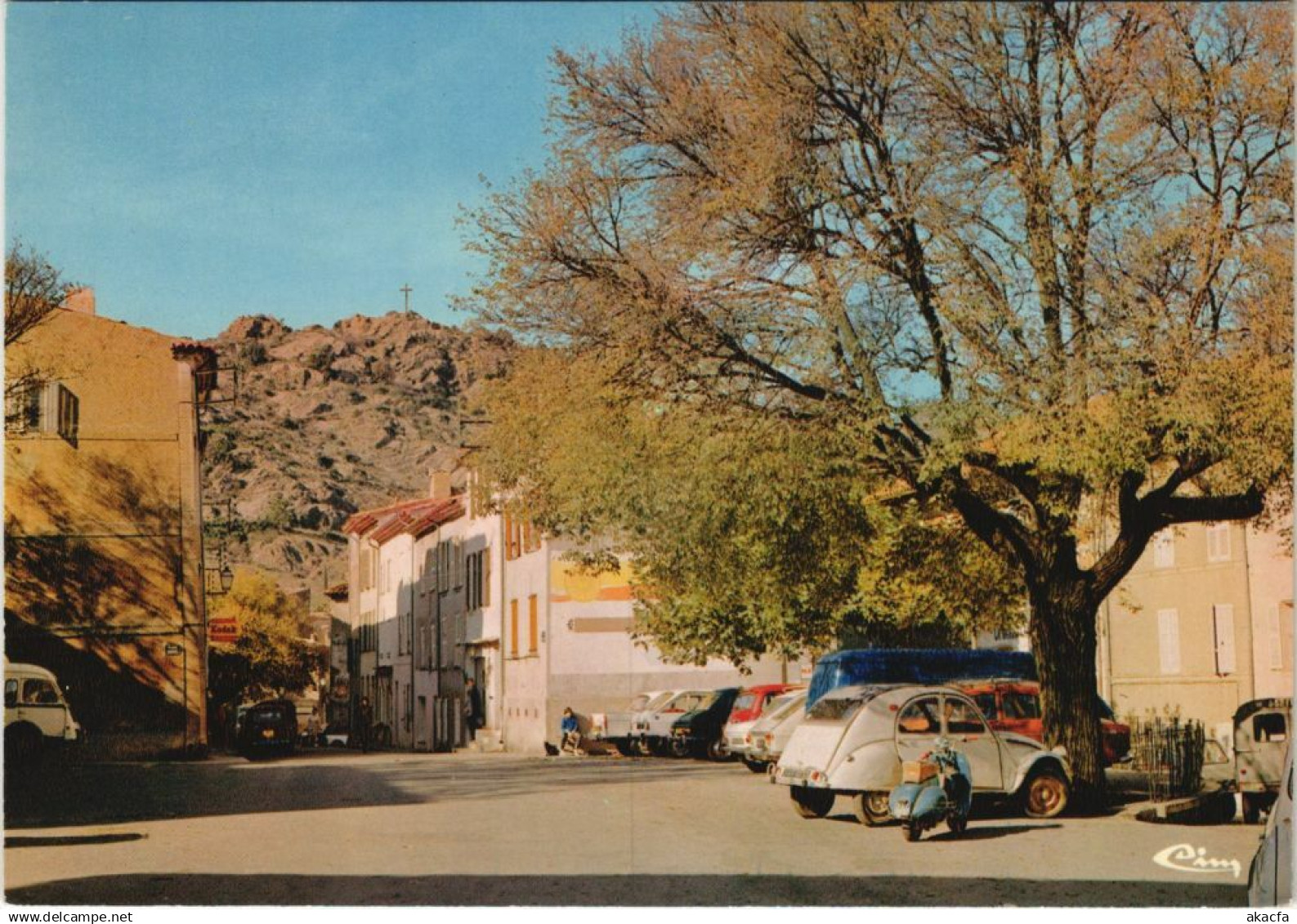 CPM LA GARDE-FREINET La Place (1113633)