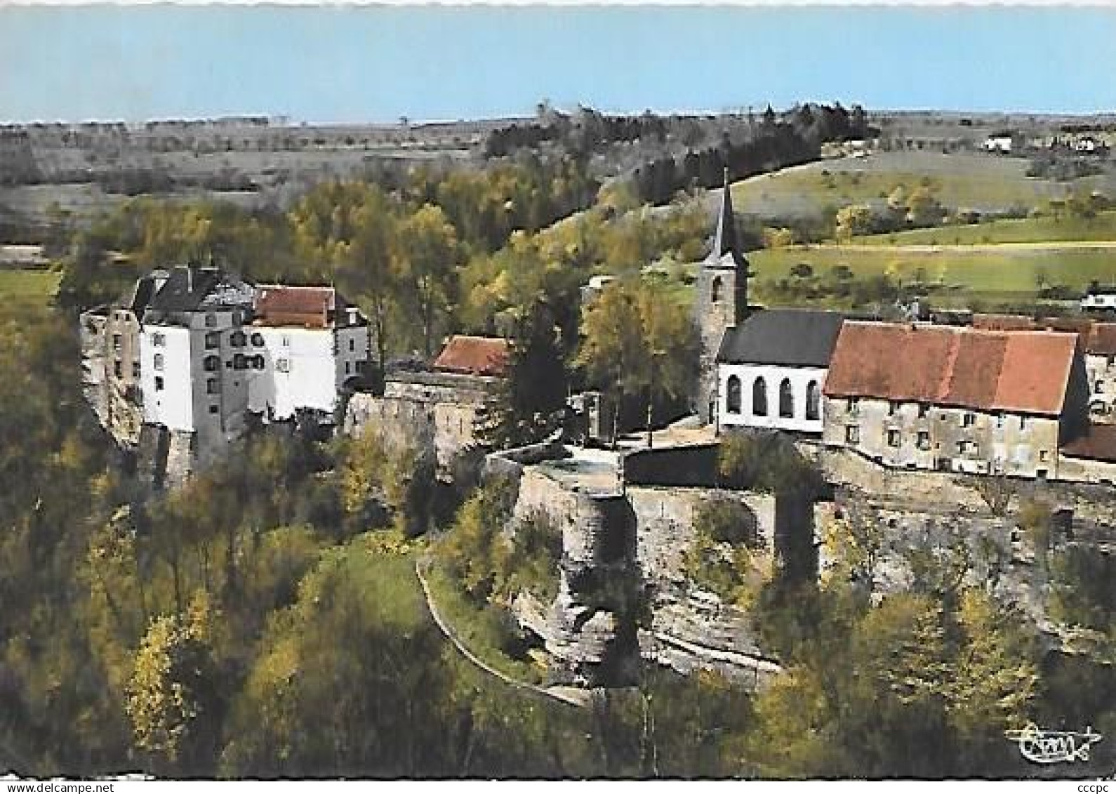 CPM La Petite Pierre vue aérienne et le Château