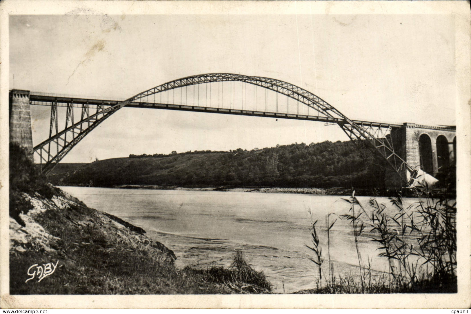CPM La Roche Bernard Le pont Suspendu