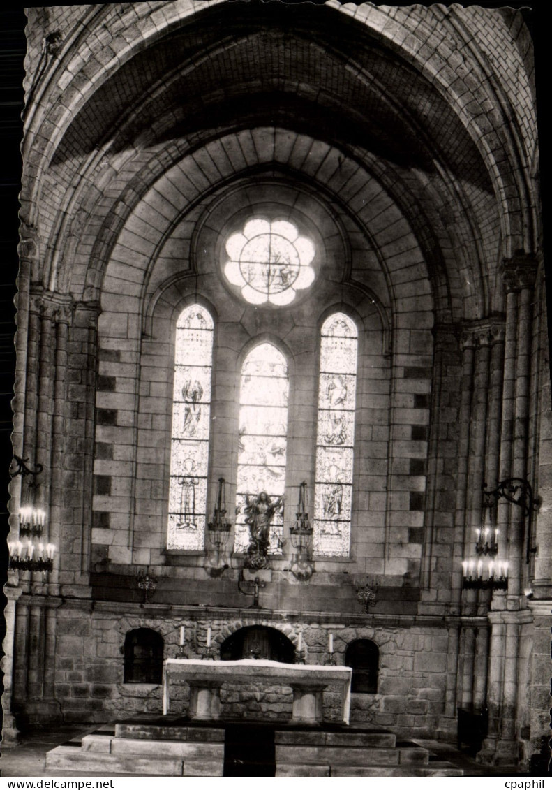CPM La Souterraine Le Choeur Et l'Autel Primitif