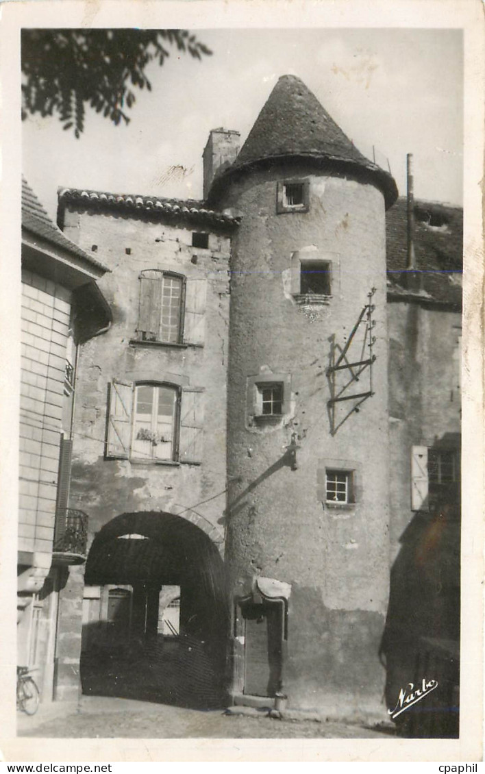 CPM Lacapelle Marival Lot Ancienne porte fortifiee du XV