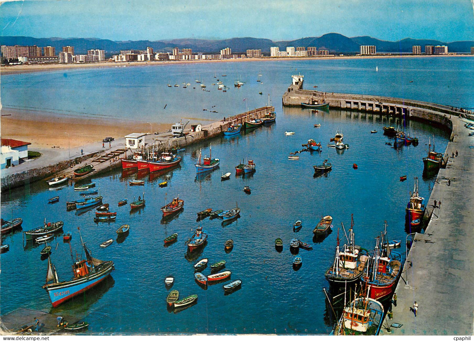 CPM Laredo Le Port et la Plage