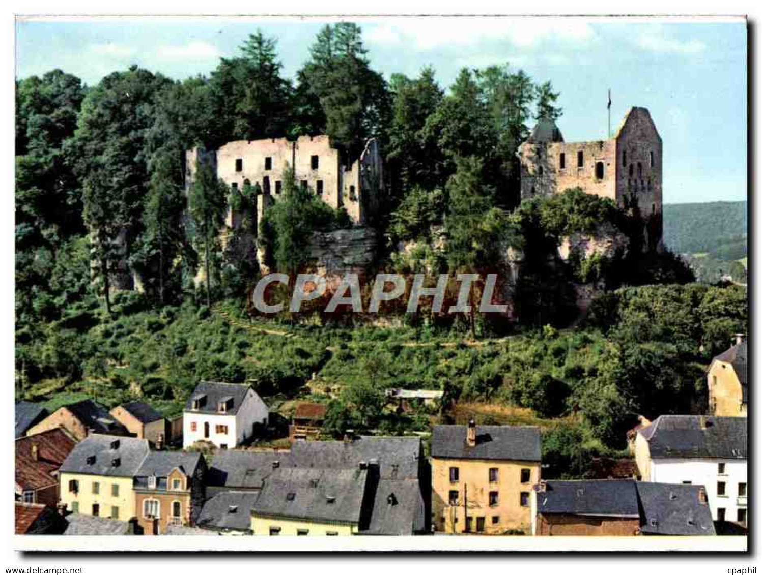 CPM Larochette Le Chateau