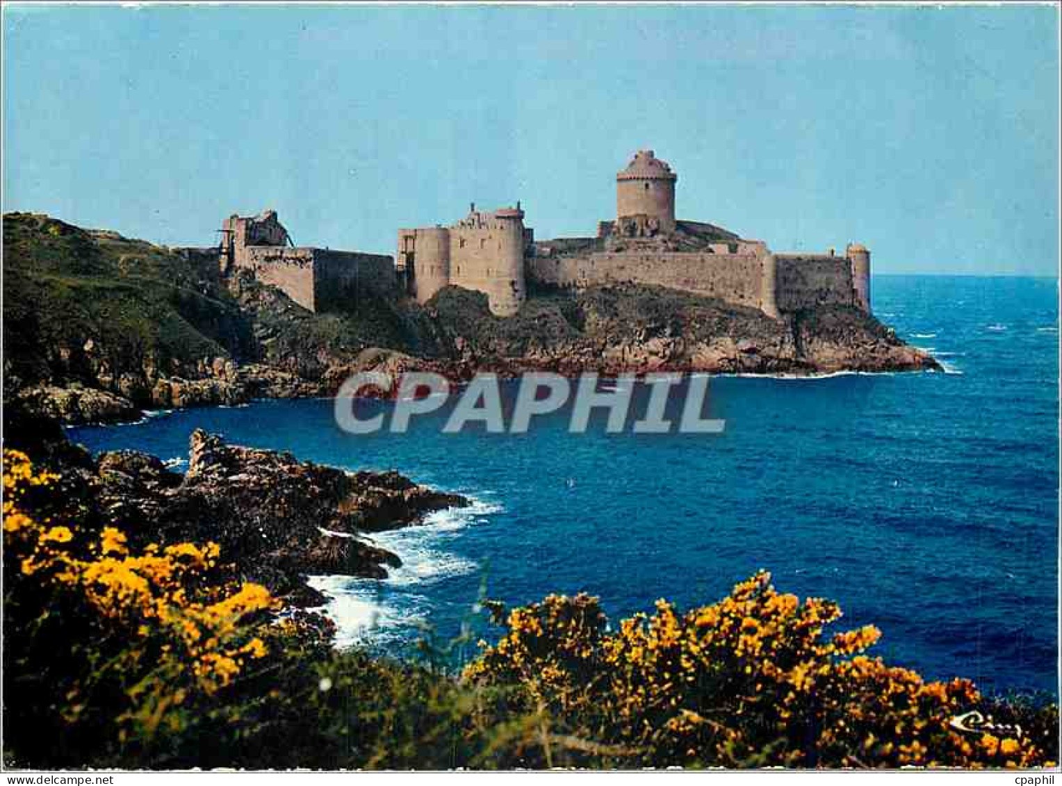 CPM Le Cap Frehel Fort la Latte (Cote d'Armor) Environs du Le Cap Frehel Le Donjon et les Enceintes