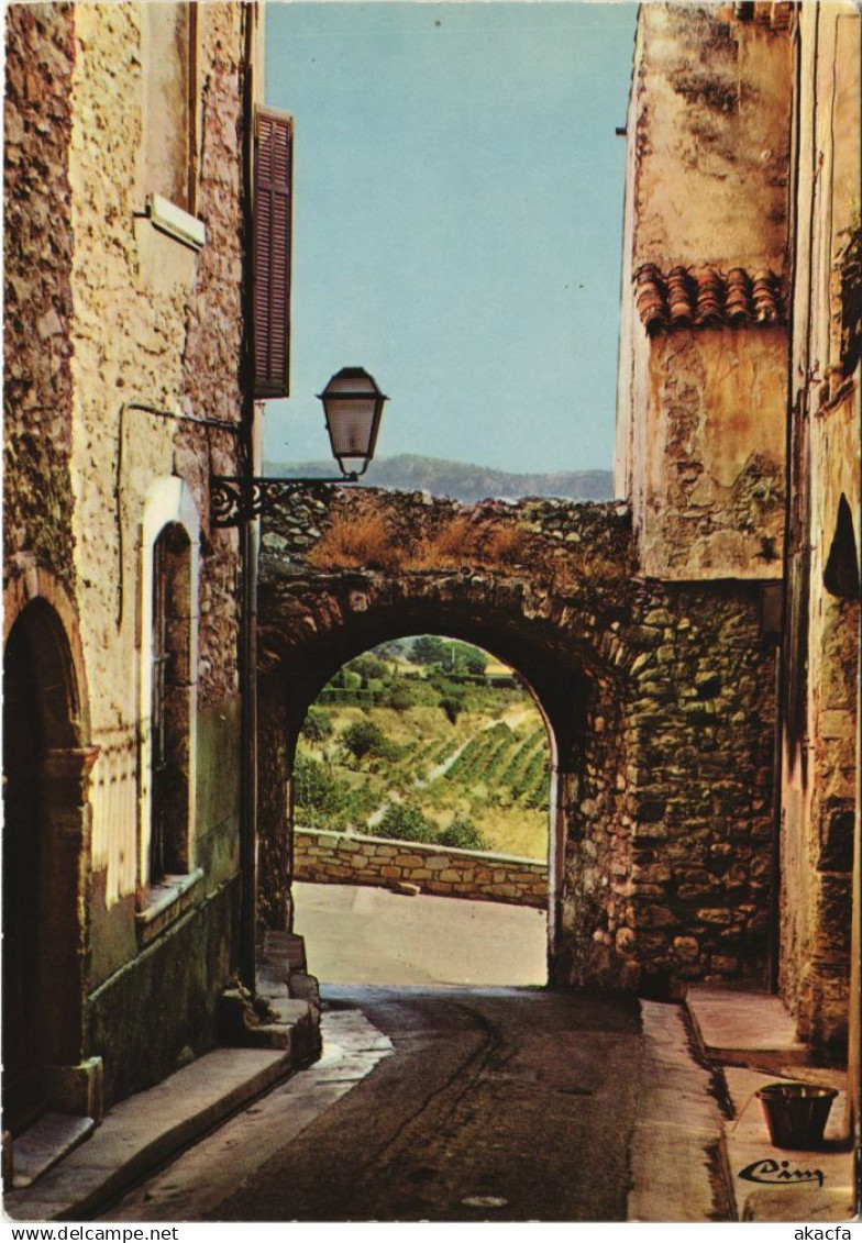 CPM LE CASTELLET Le Portalet (1113505)