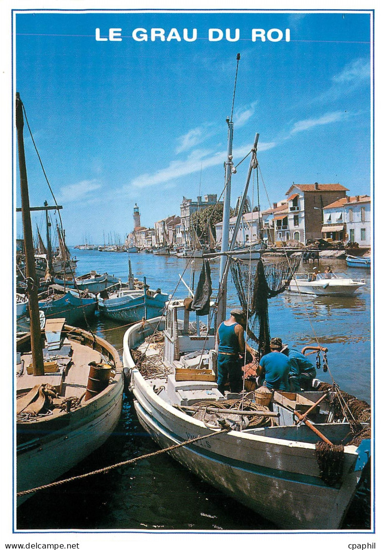 CPM Le Grau du Roi Bateaux de peche