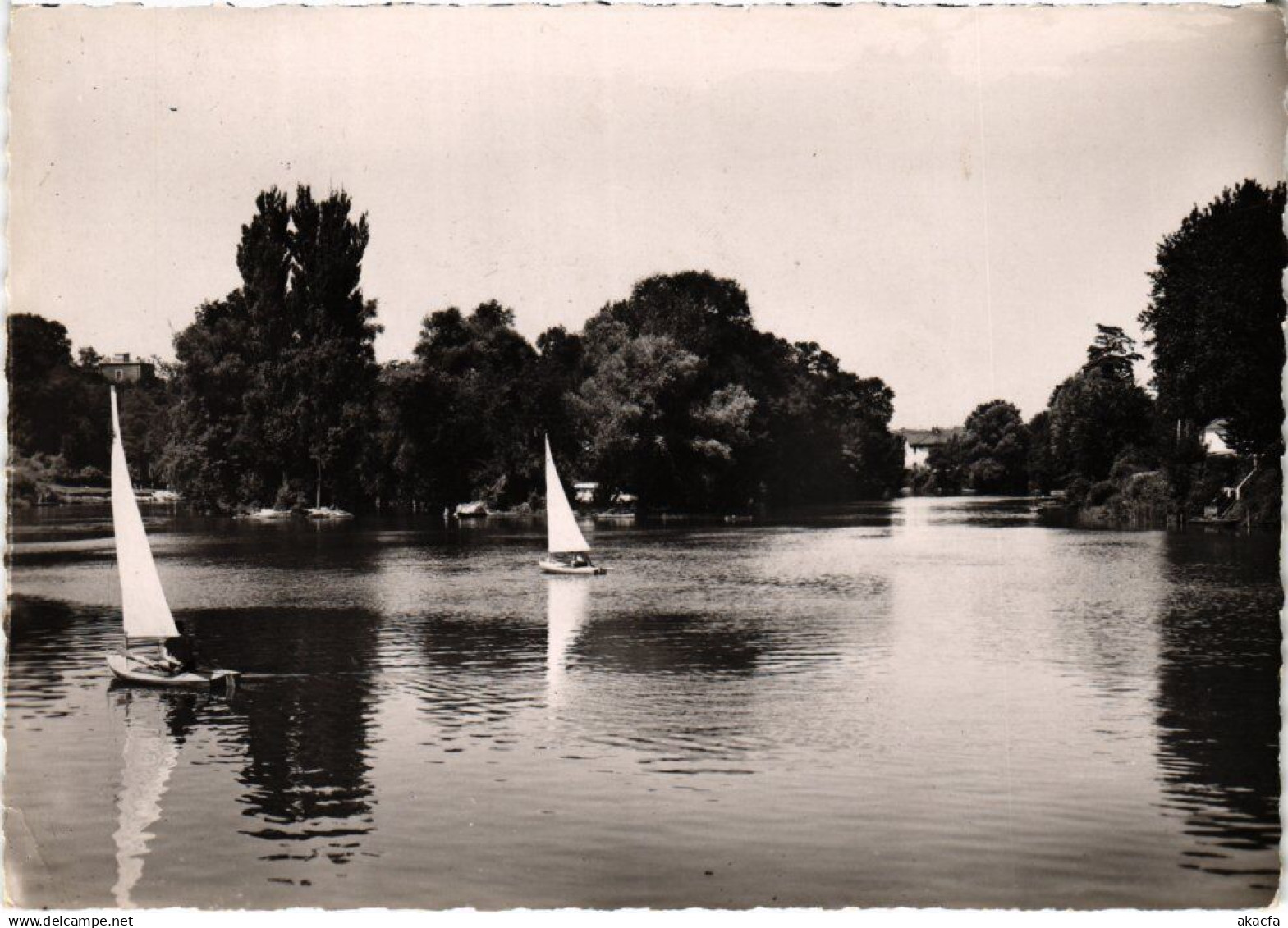 CPM LE PERREUX-sur-MARNE Yachts (1351813)