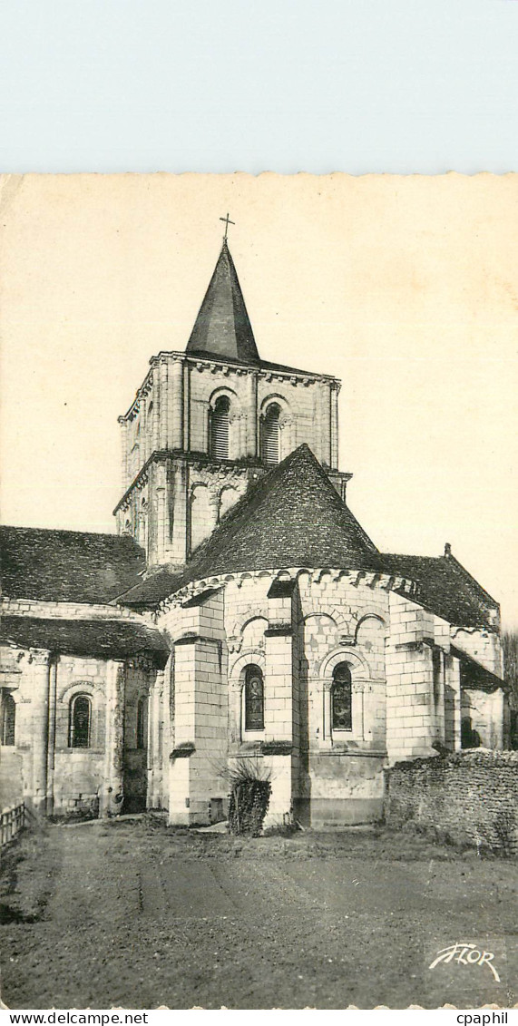 CPM Lencloitre Vienne Eglise Notre Dame xi siecle