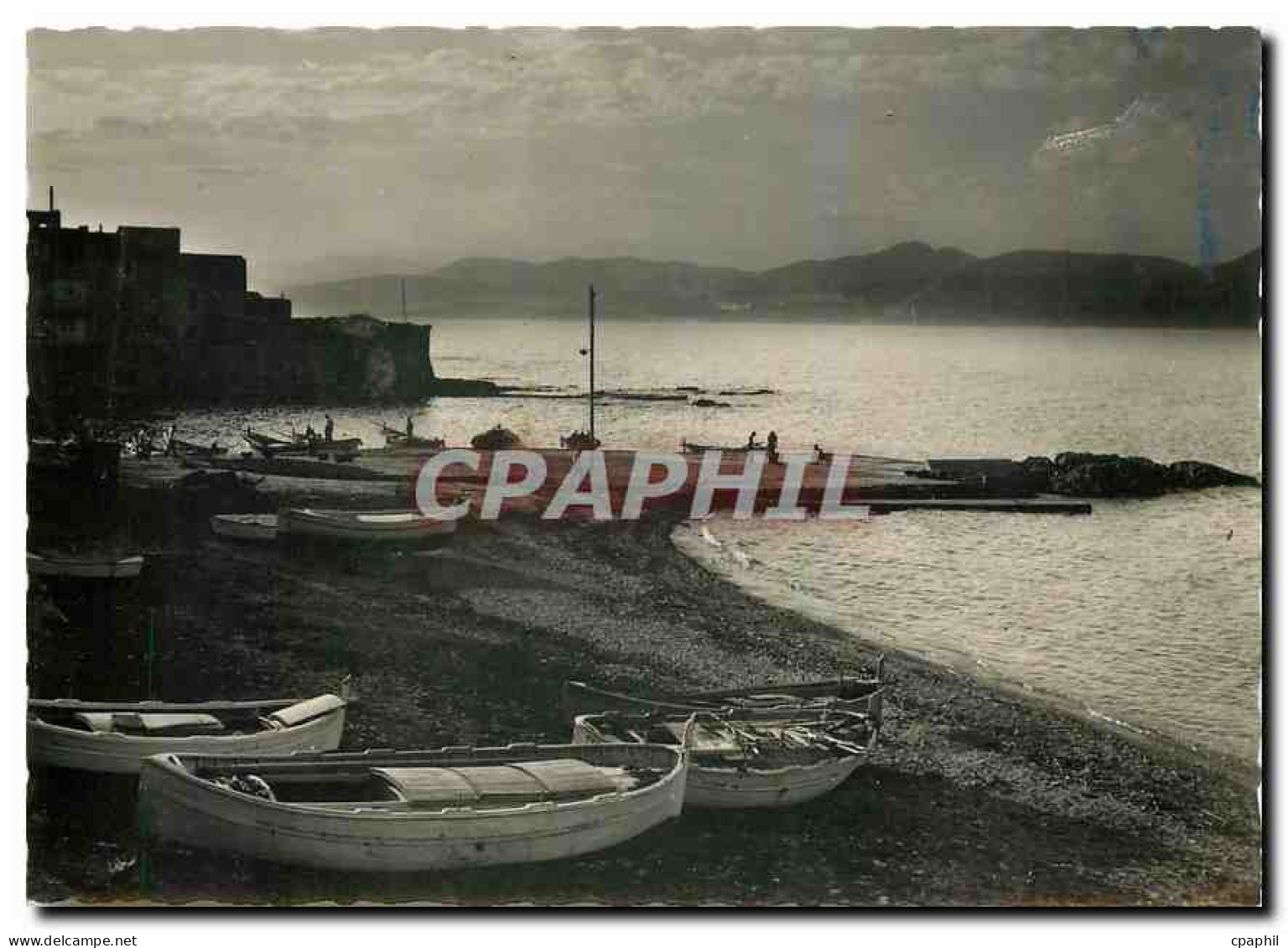 CPM Les Bords de la Riviera Saint Tropez Var Contre Jour sur le Port des Pecheurs