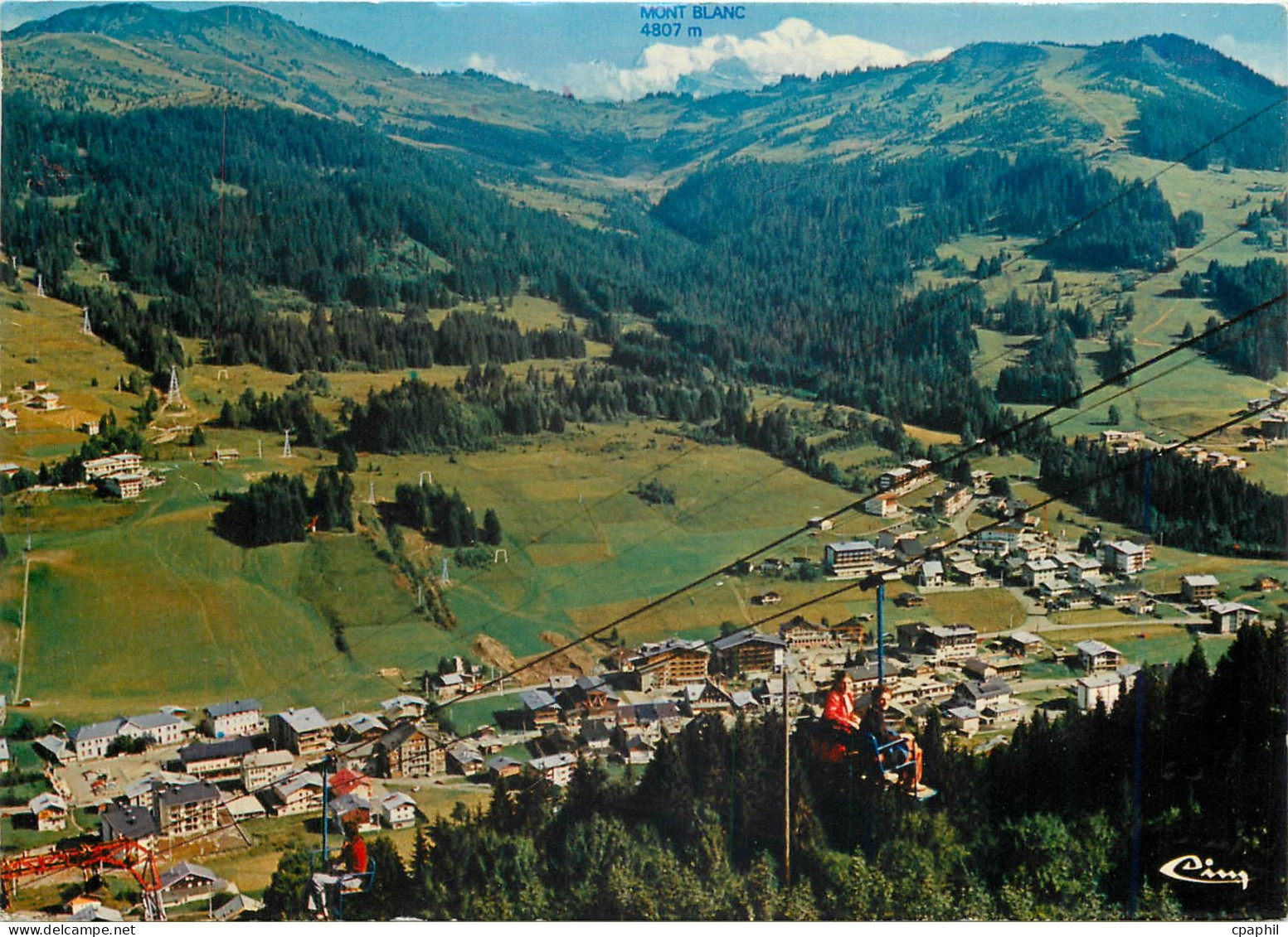 CPM Les Gets Hte Savoie Vue generale et le Mont Blanc