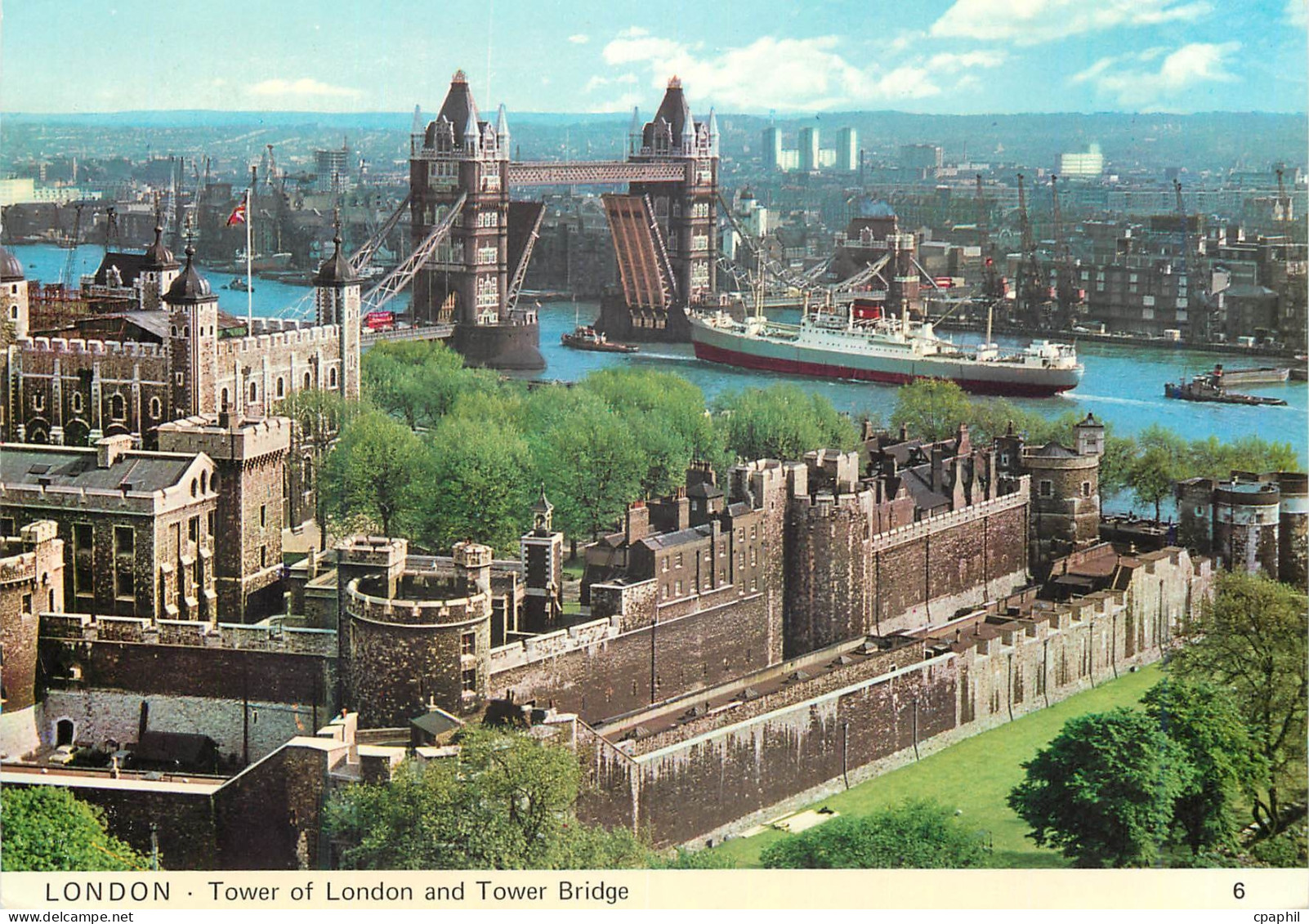 CPM London Tower of London and Tower Bridge