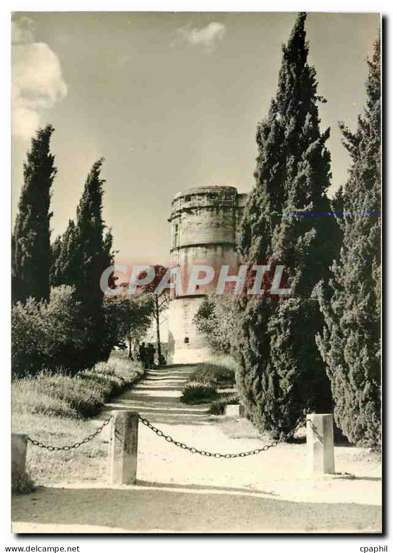 CPM Lourmarin (Vaucluse) Entree du Chateau