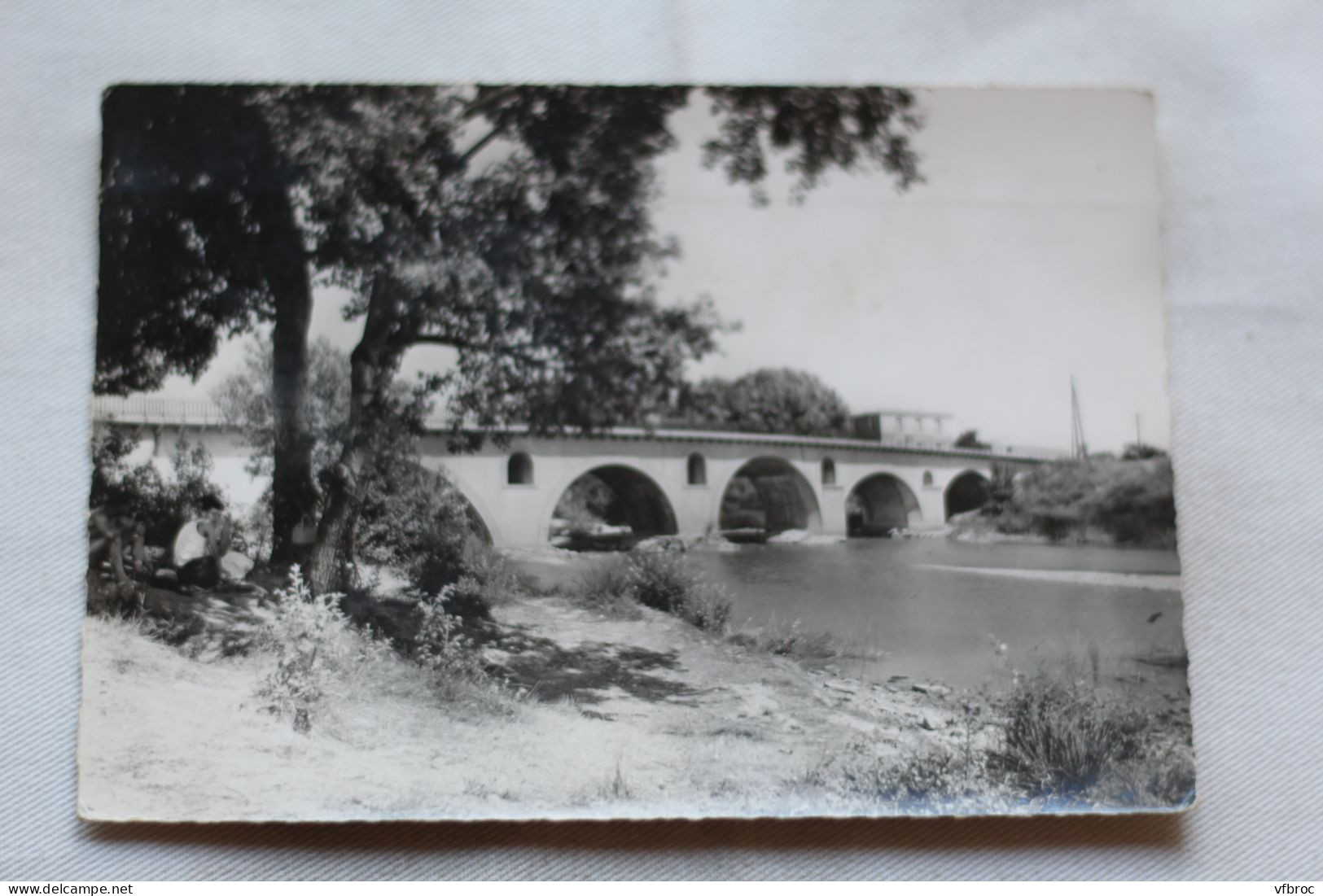 Cpm, Lunel, pont de Lunel, un joli coin pour la baignade, Hérault 34